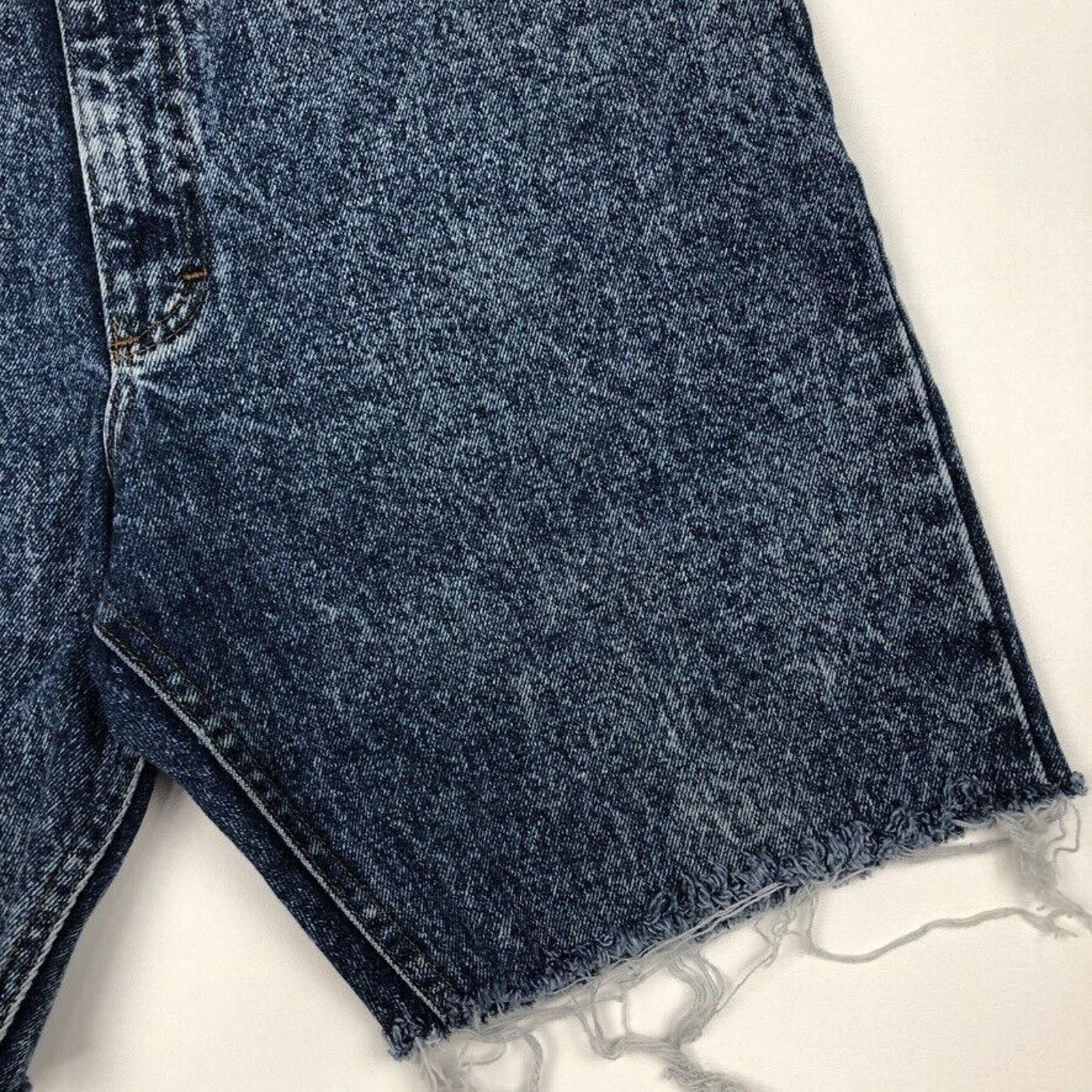 Lee × Vintage Vintage Lee Jeans Acid Wash Cut Off Shorts Jorts Size 36 Size US 36 / EU 52 - 2 Thumbnail