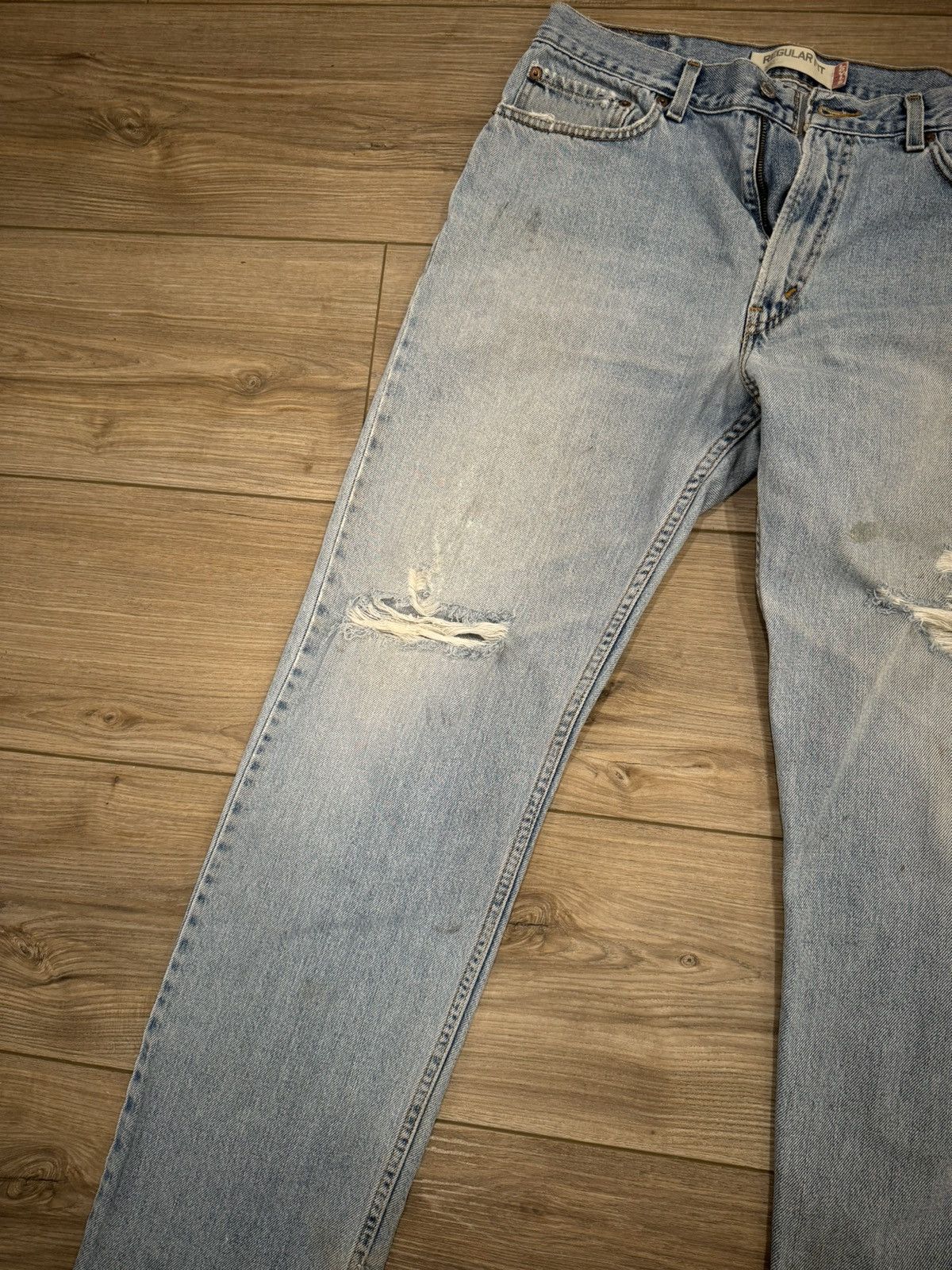 Levi's × Vintage Vintage distressed Levi 505 jeans Size US 34 / EU 50 - 3 Thumbnail