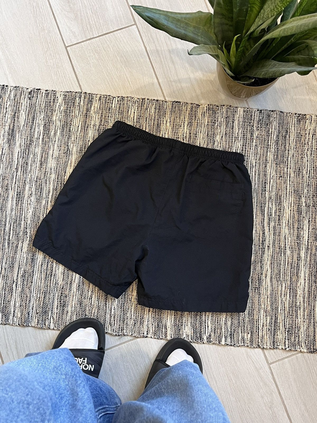Nike × Vintage Vintage Nike shorts sportswear black minimalistic Size US 32 / EU 48 - 2 Thumbnail