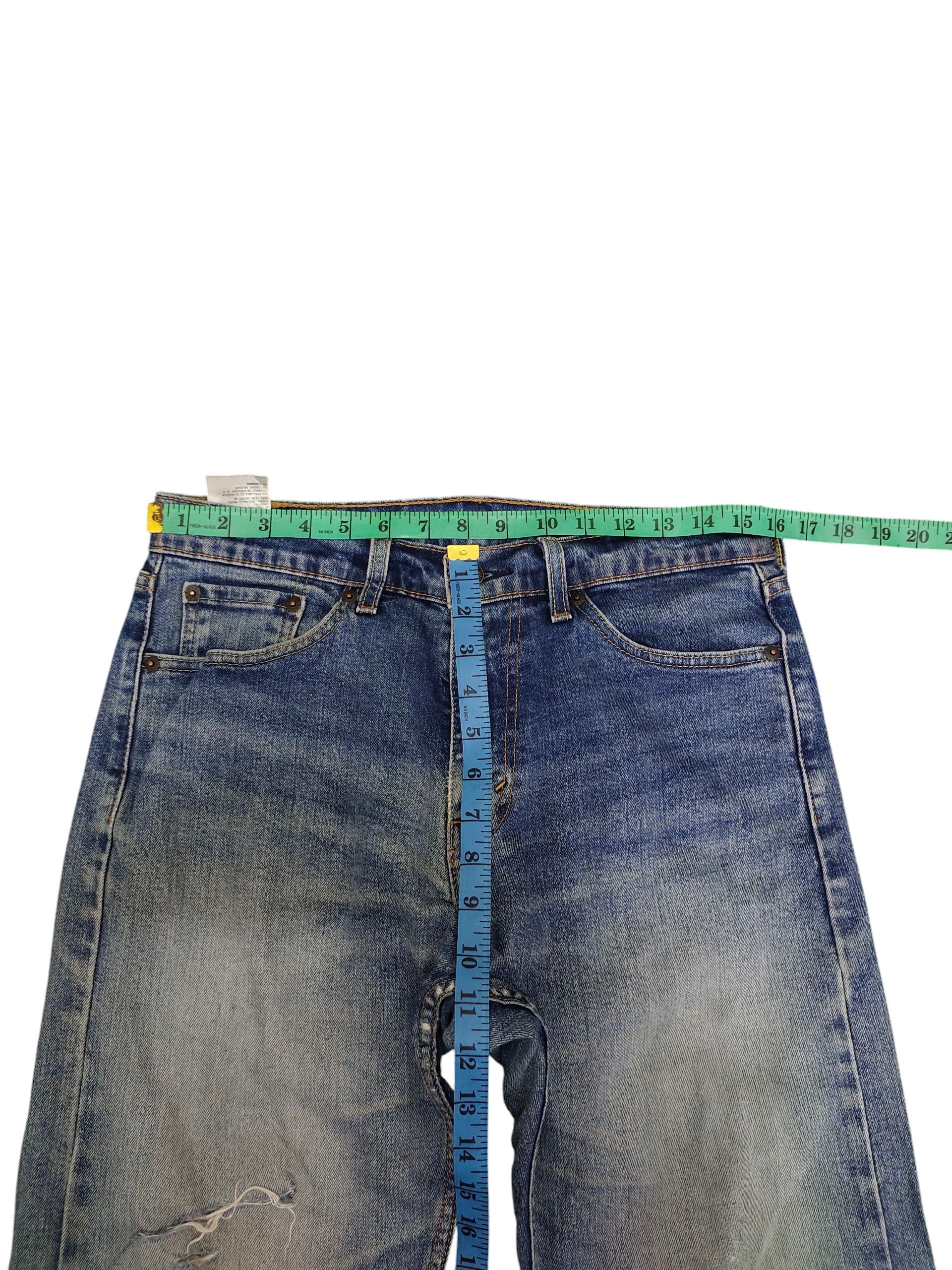 Levi's Vintage Clothing Vintage Levis 505 Clawmark Distress Faded Denim Jeans Size US 30 / EU 46 - 16 Thumbnail