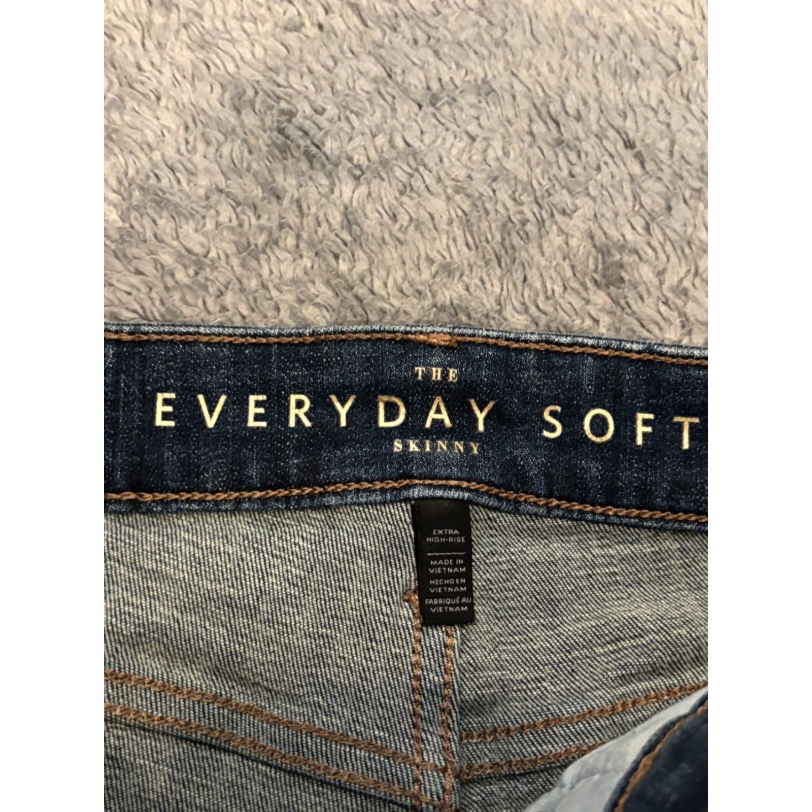 White House Black Market White House Black Market Jeans Womens 2 Everyday Soft Skinny Denim Blue Size 26" / US 2 / IT 38 - 2 Thumbnail