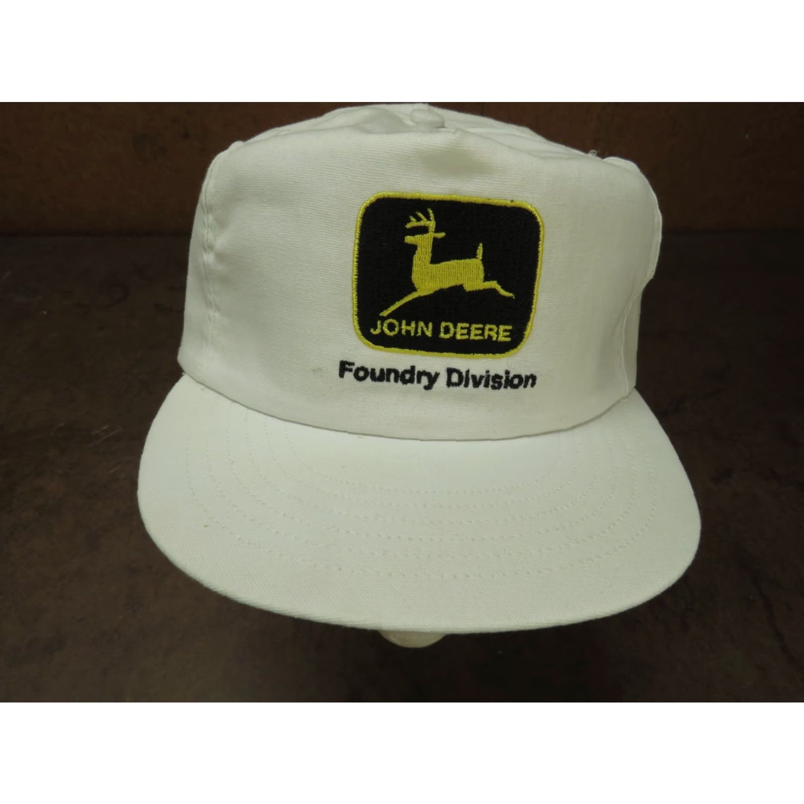 Vintage VINTAGE HaT Trucker Cap Hat JD Foundry Division Tractor White Black Green Advertising 1980s Adjustable Snapback United States Mens Womens Boys Girls Size ONE SIZE - 2 Thumbnail
