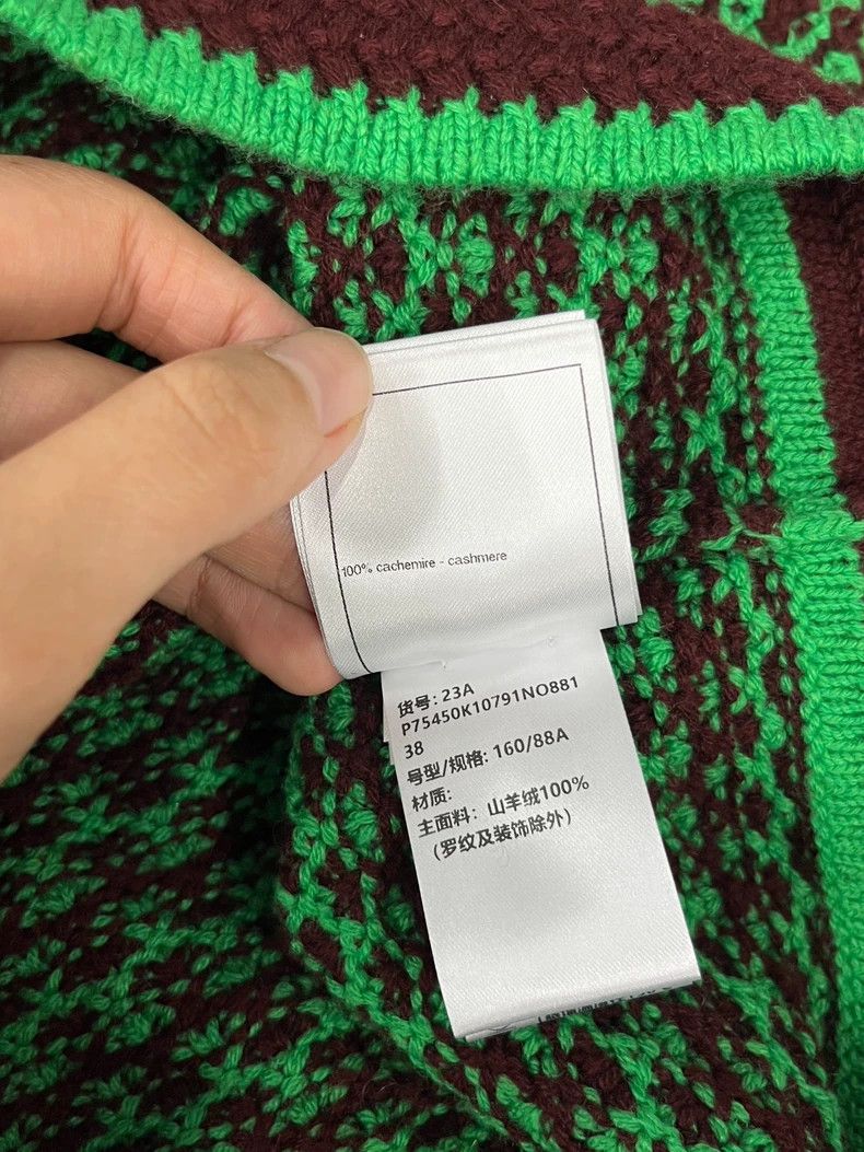 Chanel Chanel 23A Chanel Green Brown Knitted Cardigan coat Size XS / US 0-2 / IT 36-38 - 6 Thumbnail