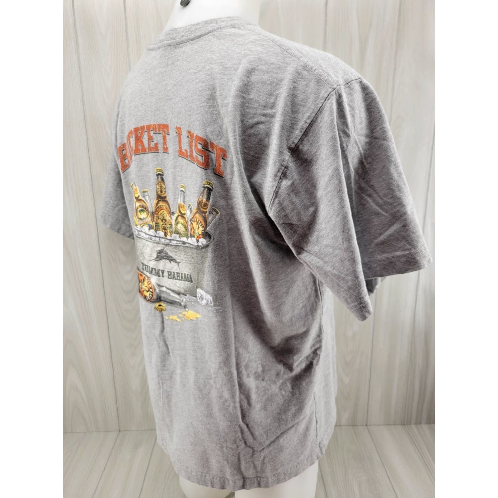 Tommy Bahama Tommy Bahama Relax T-Shirt Men’s Size Medium Gray Cotton Blend Bucket List Beer Crew Neck Short Sleeve Solid Graphic Print Adults Mens Size US M / EU 48-50 / 2 - 6 Thumbnail