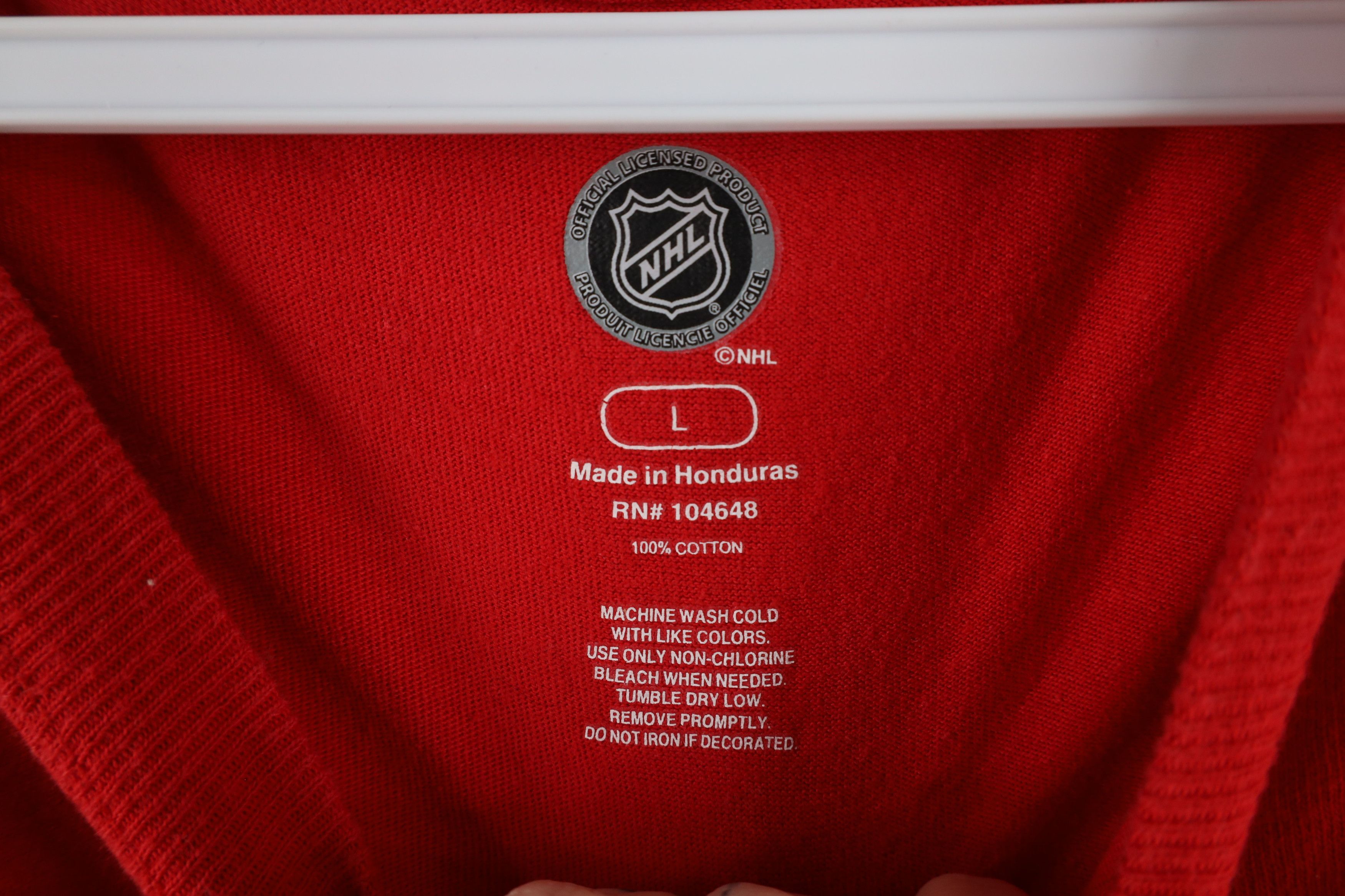 Vintage Vintage NHL Out Detroit Red Wings Hockey Long Sleeve T-Shirt Size US L / EU 52-54 / 3 - 6 Thumbnail