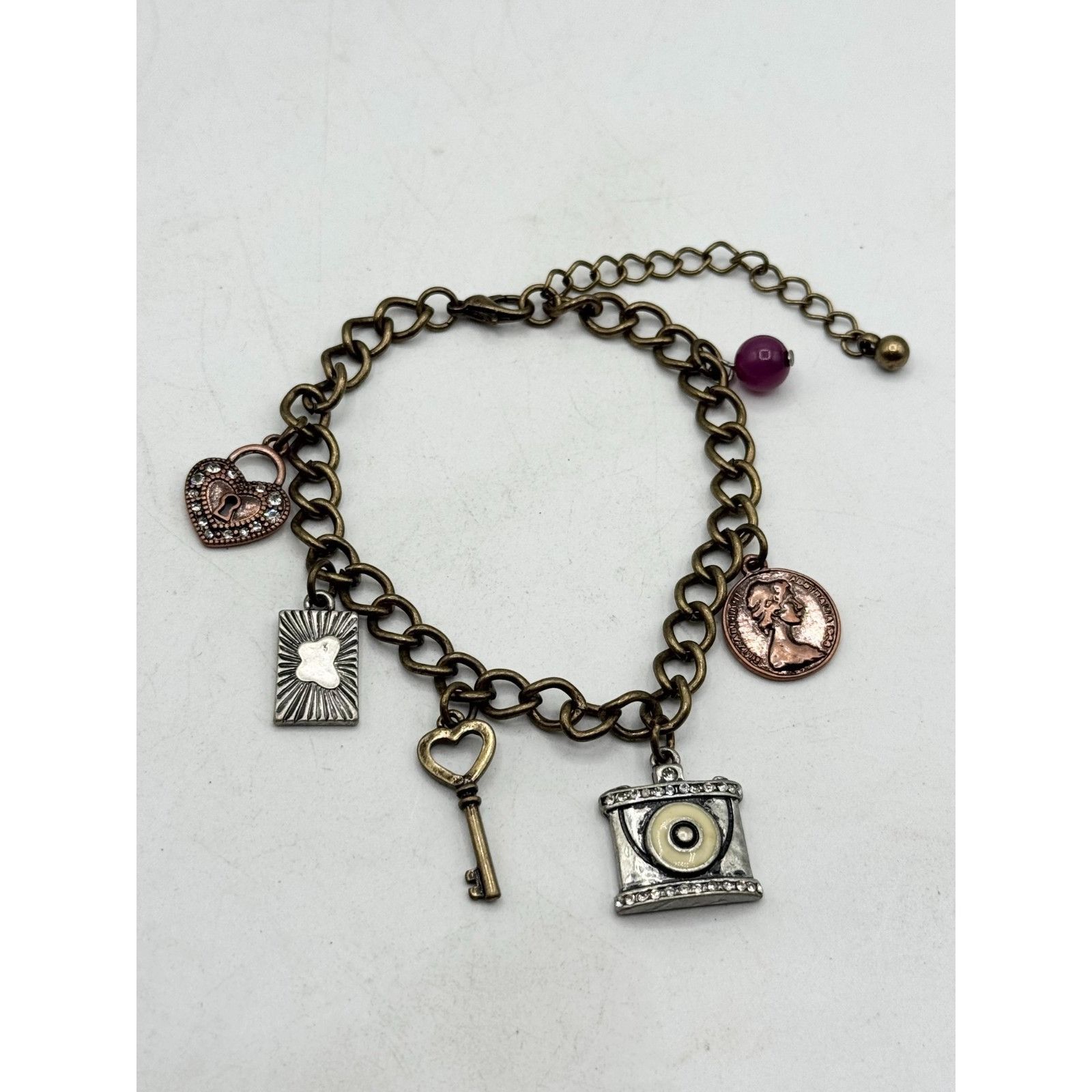 Other Gold rhinestone coin key heart rhinestone charm bracelet Size ONE SIZE - 2 Thumbnail