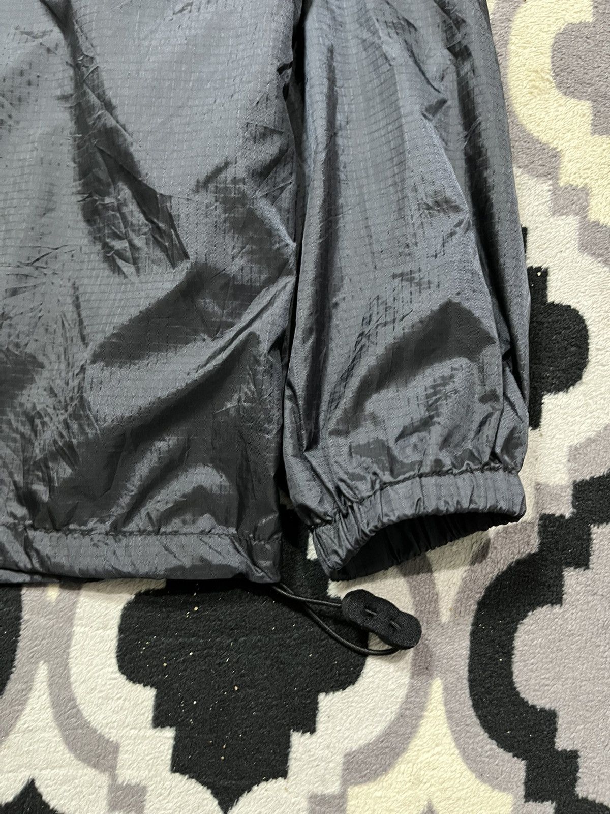 Hysteric Glamour 2000s hysteric glamour mini reflective windbreaker jacket Size US S / EU 44-46 / 1 - 6 Thumbnail