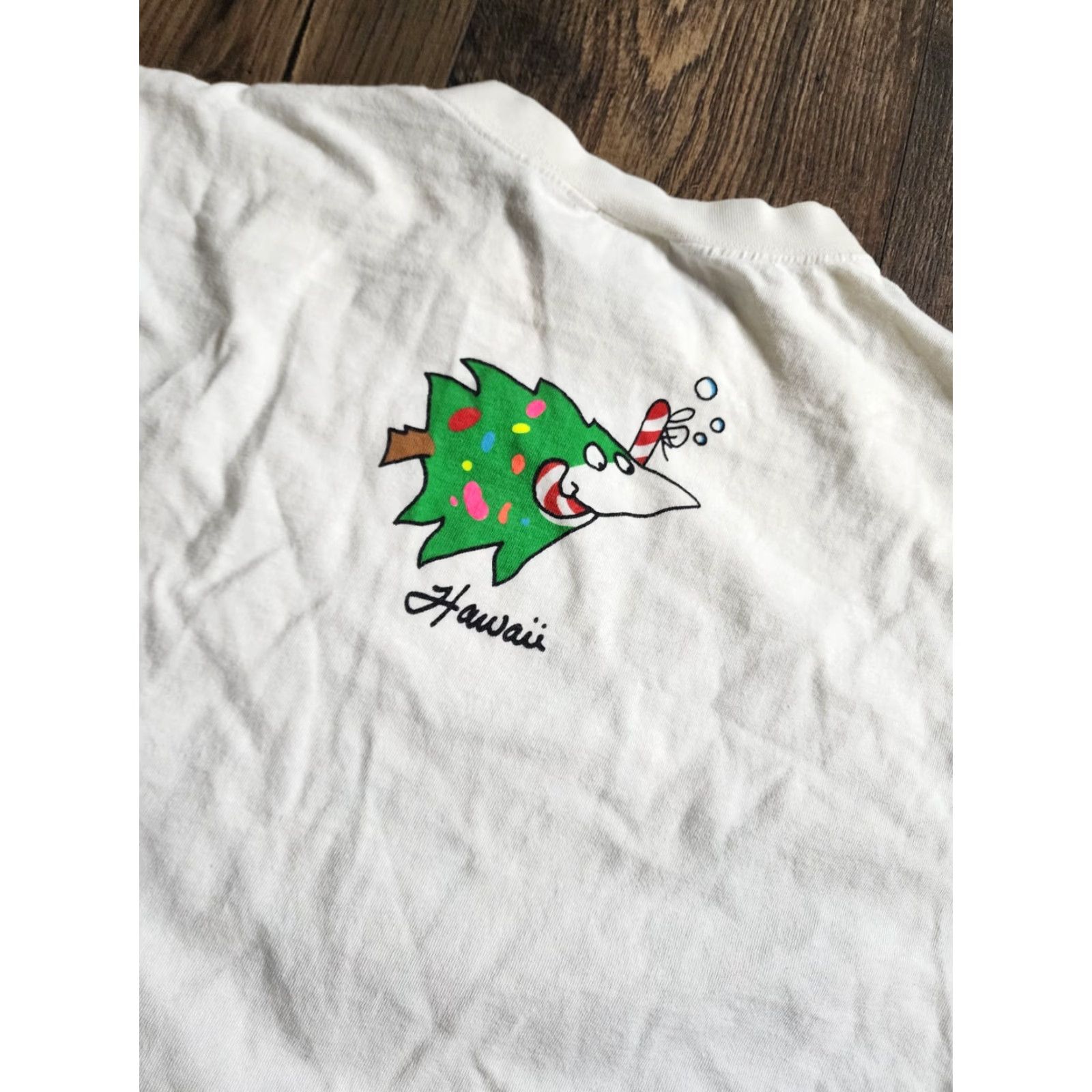 Vintage VINTAGE Crazy Shirts Hawaii T Shirt Mens L White 1980s Graphic Tee Short Sleeve Unisex Megal Kalikimaka Christmas Tree Size US L / EU 52-54 / 3 - 4 Thumbnail
