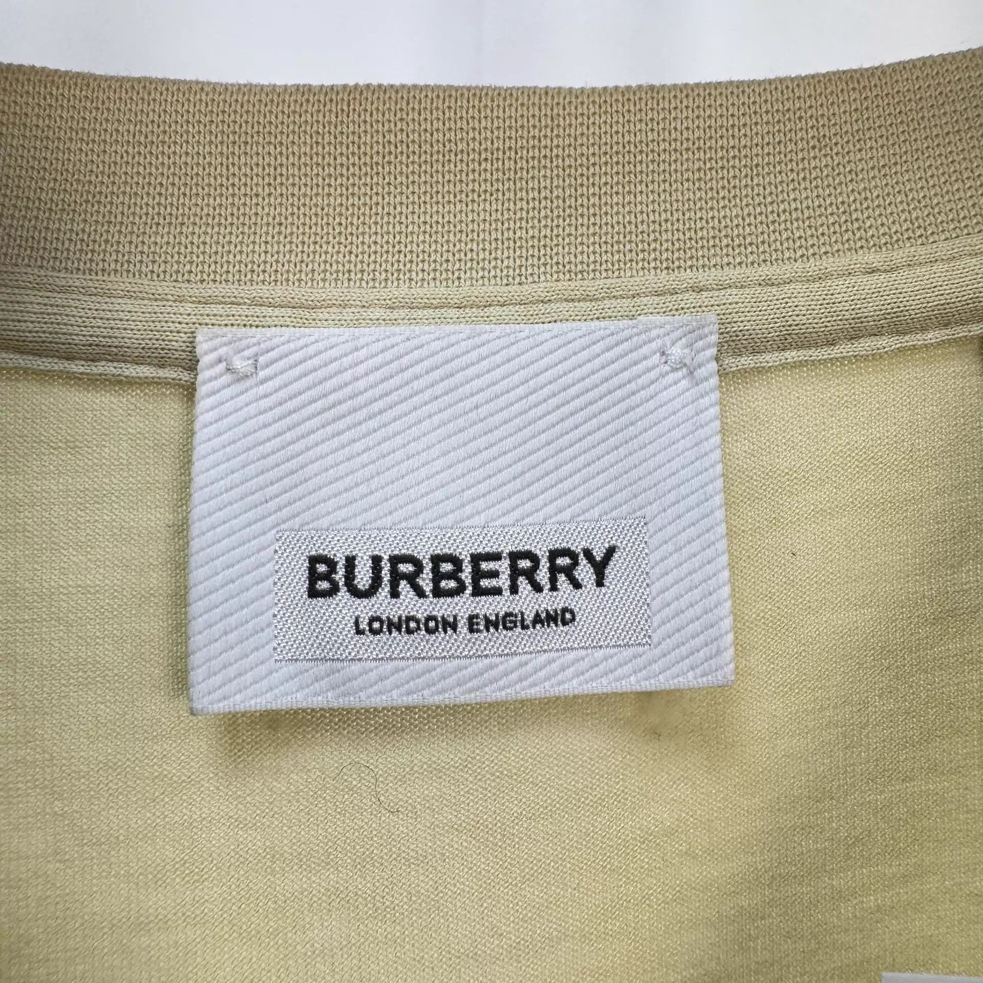 Burberry Burberry Printed Logo Short Sleeve Tee M 99 New Size M / US 6-8 / IT 42-44 - 5 Thumbnail