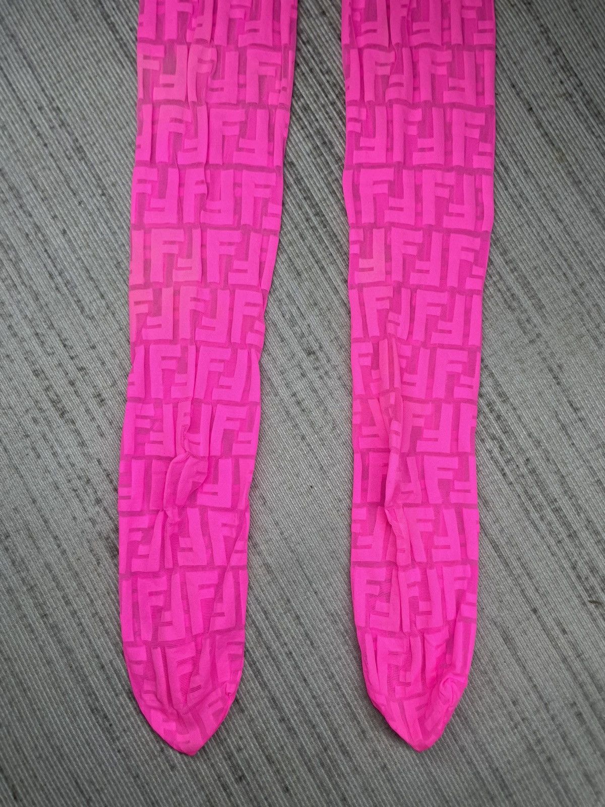Fendi FENDI Nicki Minaj Zucca Socks Legging Size ONE SIZE - 9 Thumbnail