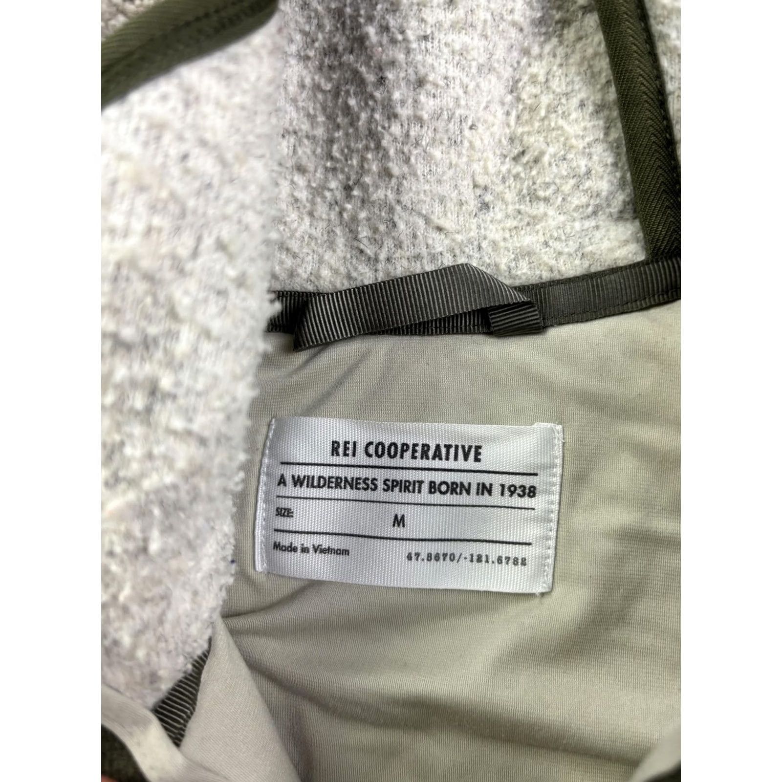 Vintage REI Cooperative Jacket Womens M White Sherpa Fleece Hooded Full Zip Pockets CSS Size M / US 6-8 / IT 42-44 - 3 Thumbnail