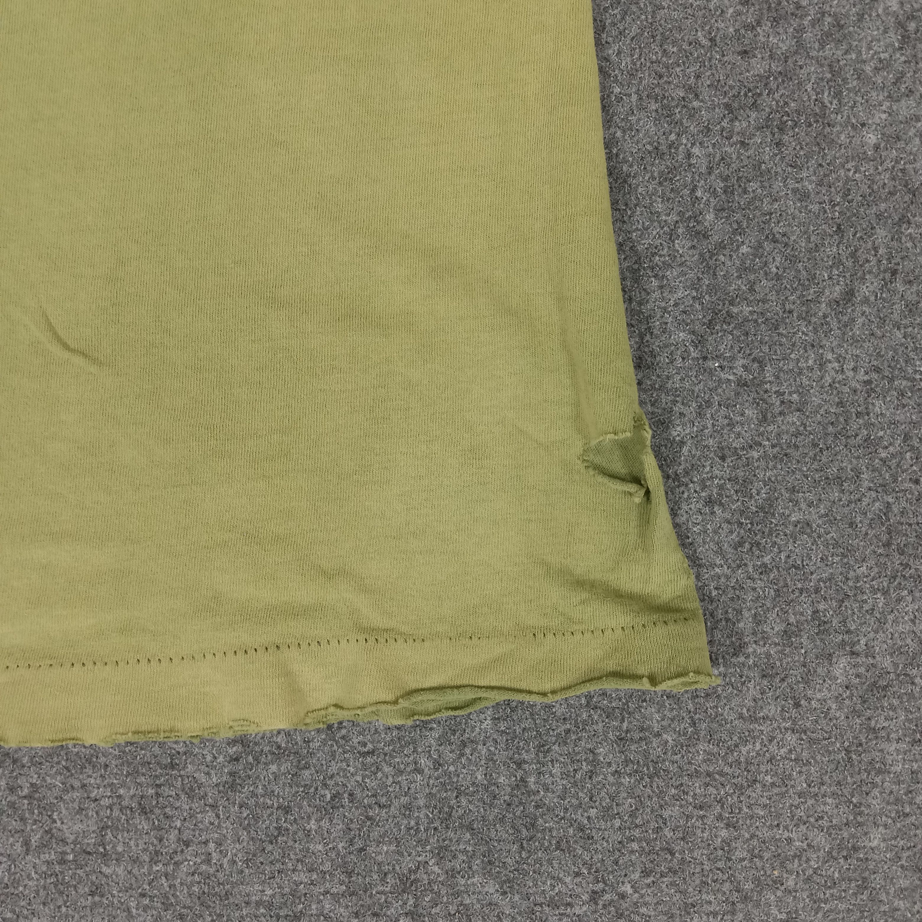 Stussy × Vintage Stussy Deluxe Distressed Style Tshirt Size US S / EU 44-46 / 1 - 4 Thumbnail