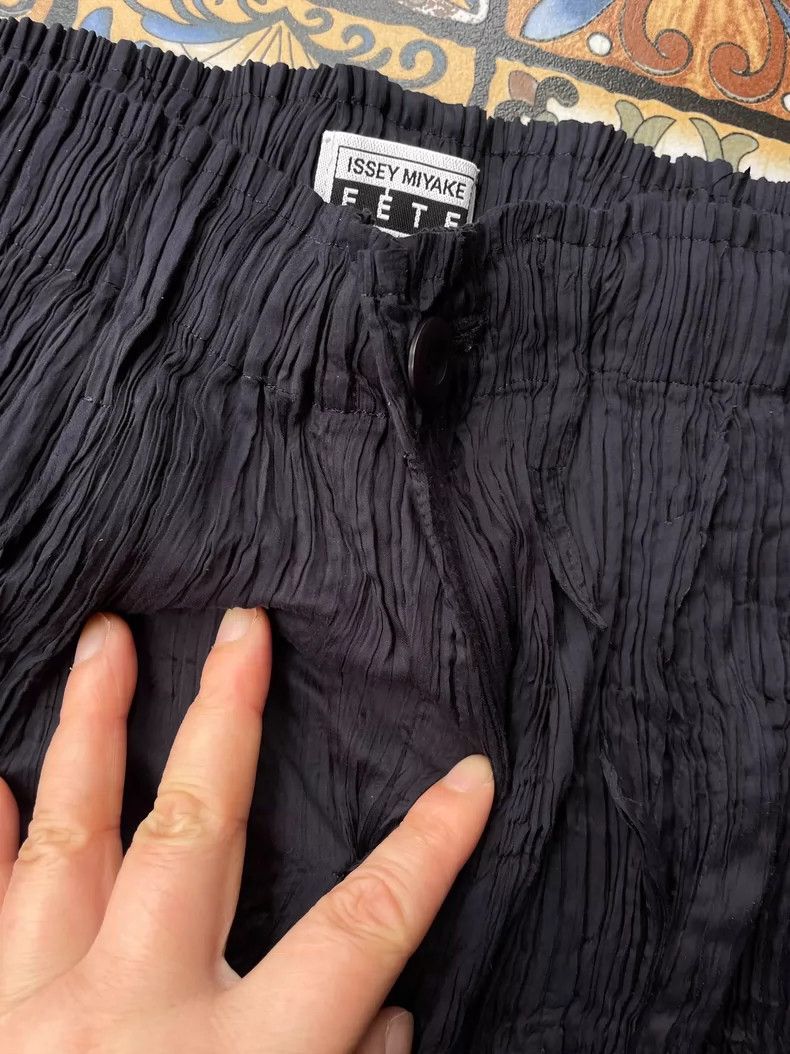 Issey Miyake Issey Miyake size:2 Deep purple smoking dinosaur whisker t Size 22" - 3 Thumbnail