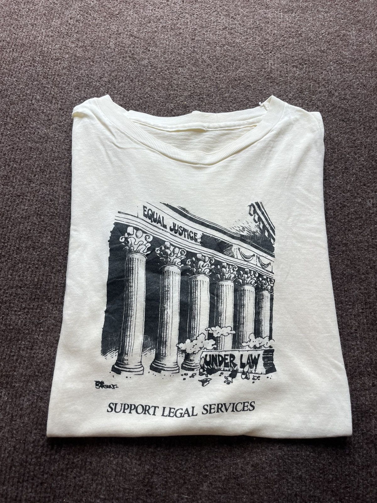 Arts & Science Vintage EQUAL JUSTICE UNDER LAW Support Legal Services 80’s Size US L / EU 52-54 / 3 - 1 Thumbnail
