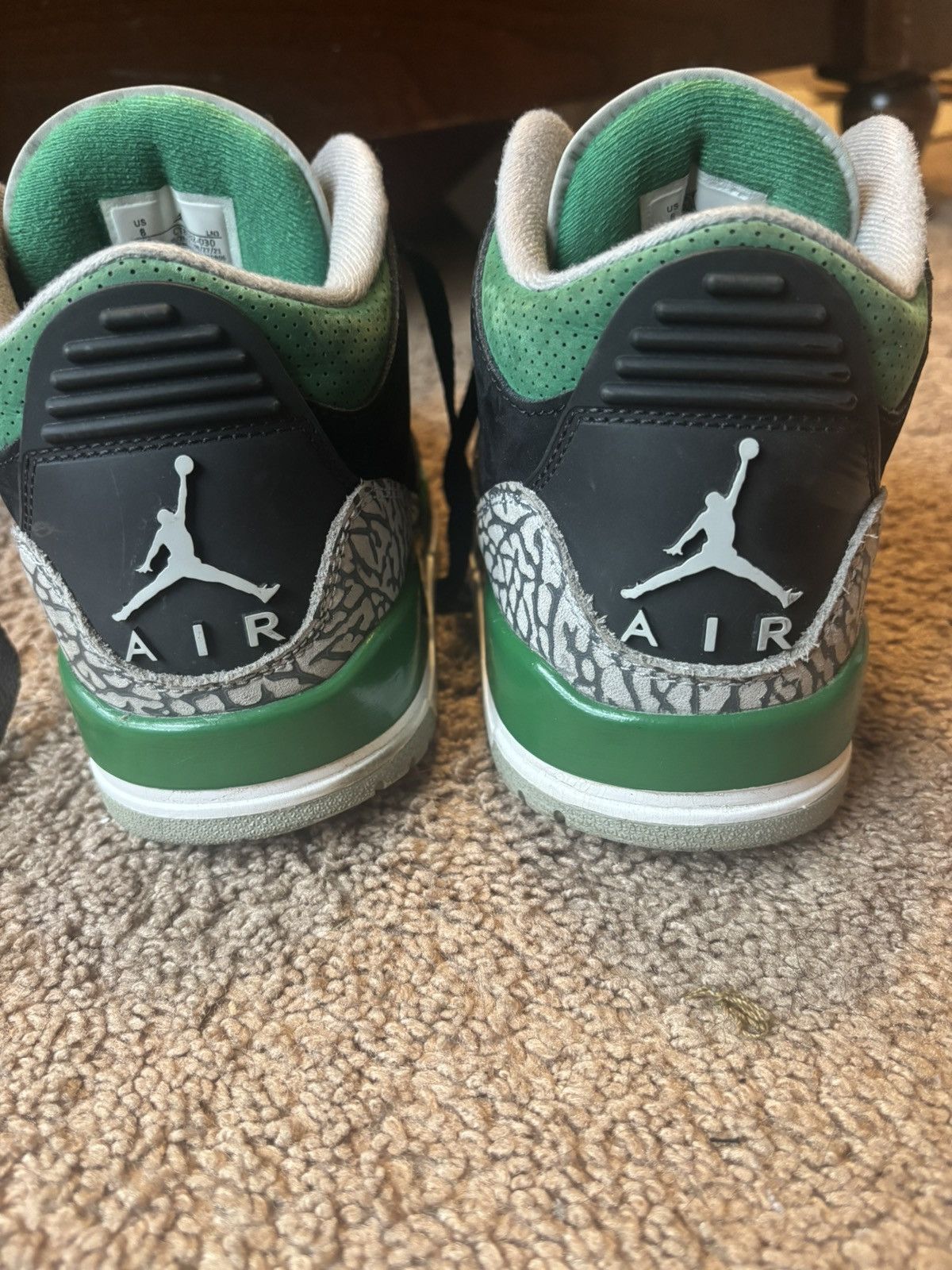 Jordan Brand × Nike Pine Green Jordan 3s Size US 8 / EU 41 - 4 Thumbnail