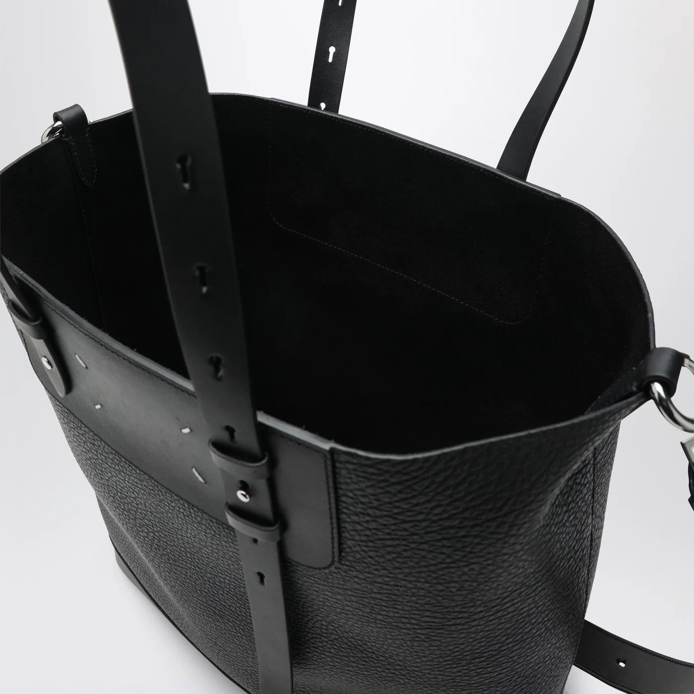 Maison Margiela o1d2blof0526 Size: OS / Shopping Bag in Black Size ONE SIZE - 5 Thumbnail