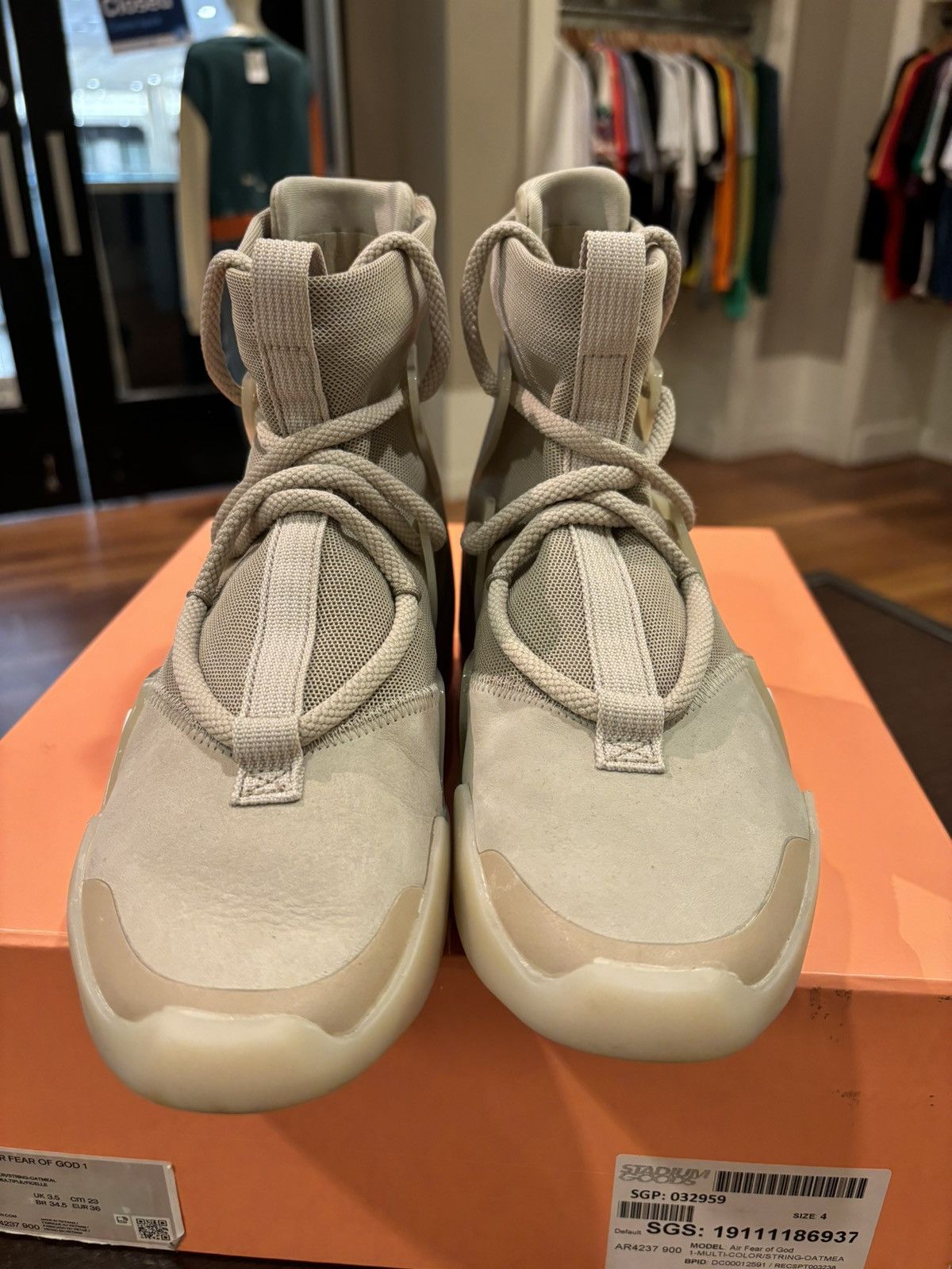 Fear of God × Nike Nike fear of god one oatmeal Size US 5 / EU 37 - 3 Thumbnail
