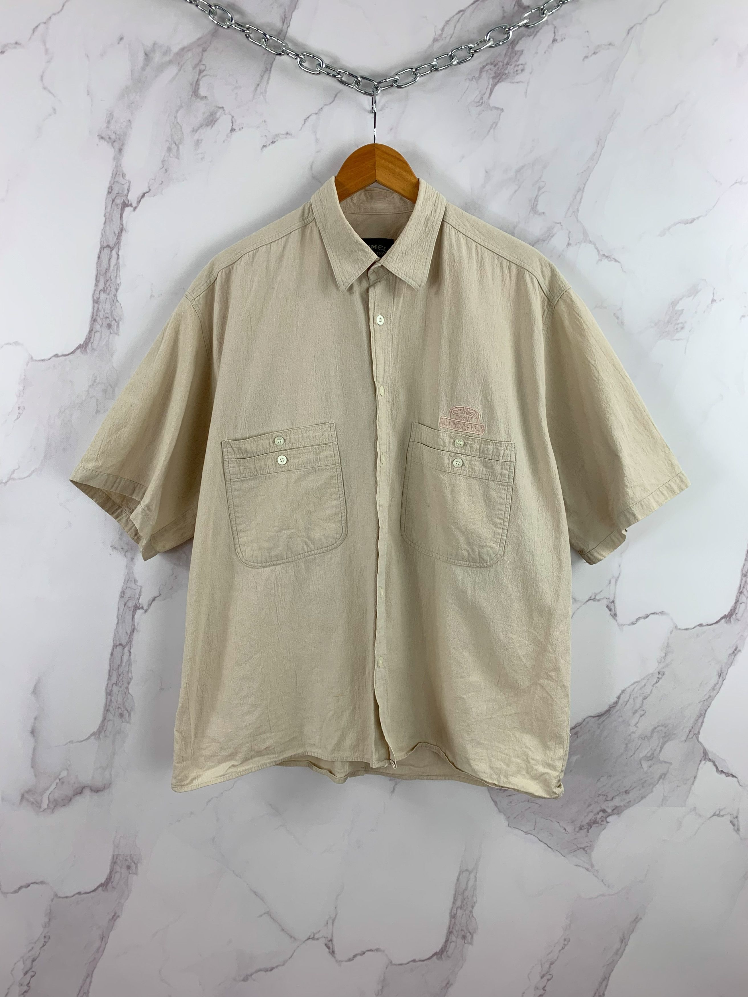 Camel Vintage Honda/Lotus F1 button up worn by pit crew members