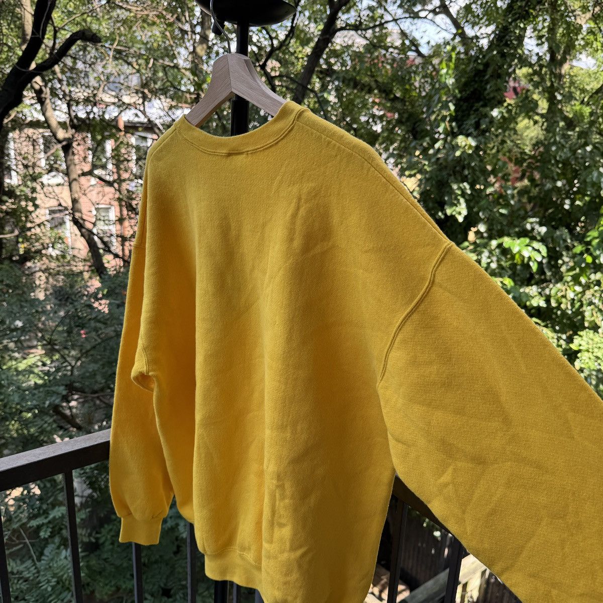 Vintage 90s Brooklyn New York Yellow Sweatshirt ERD Grunge Faded Size US XL / EU 56 / 4 - 3 Thumbnail