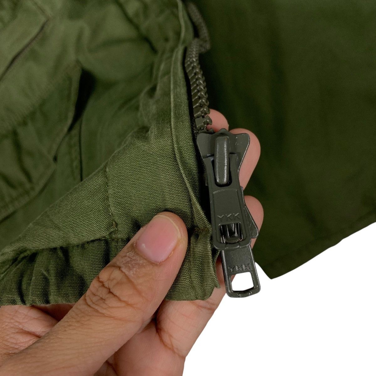 Eddie Bauer EDDIE BAUER Olive Green Parka Jacket Workwear #2307-C103 Size US L / EU 52-54 / 3 - 14 Thumbnail