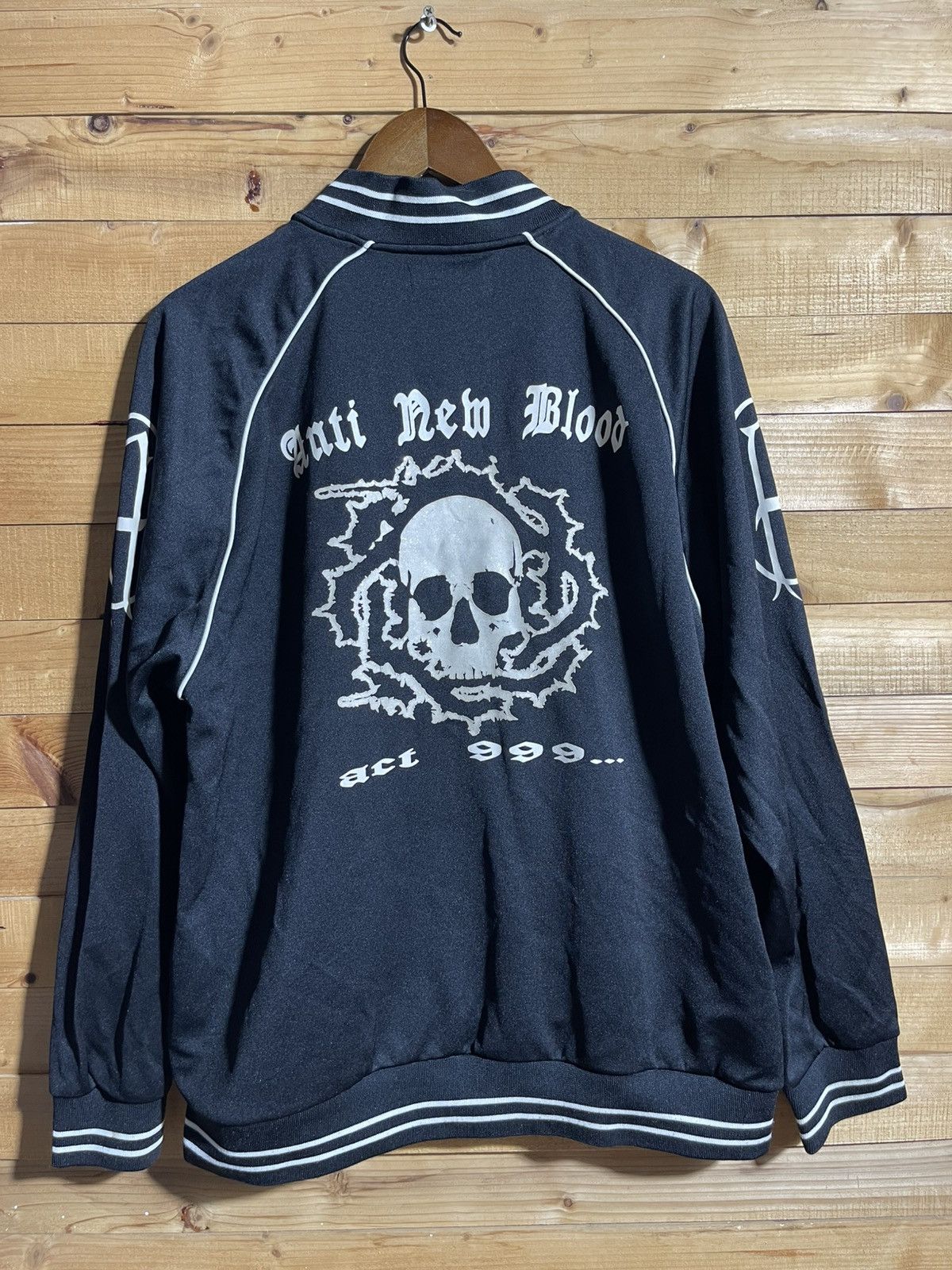 Japanese brand skulls sweater zipper
