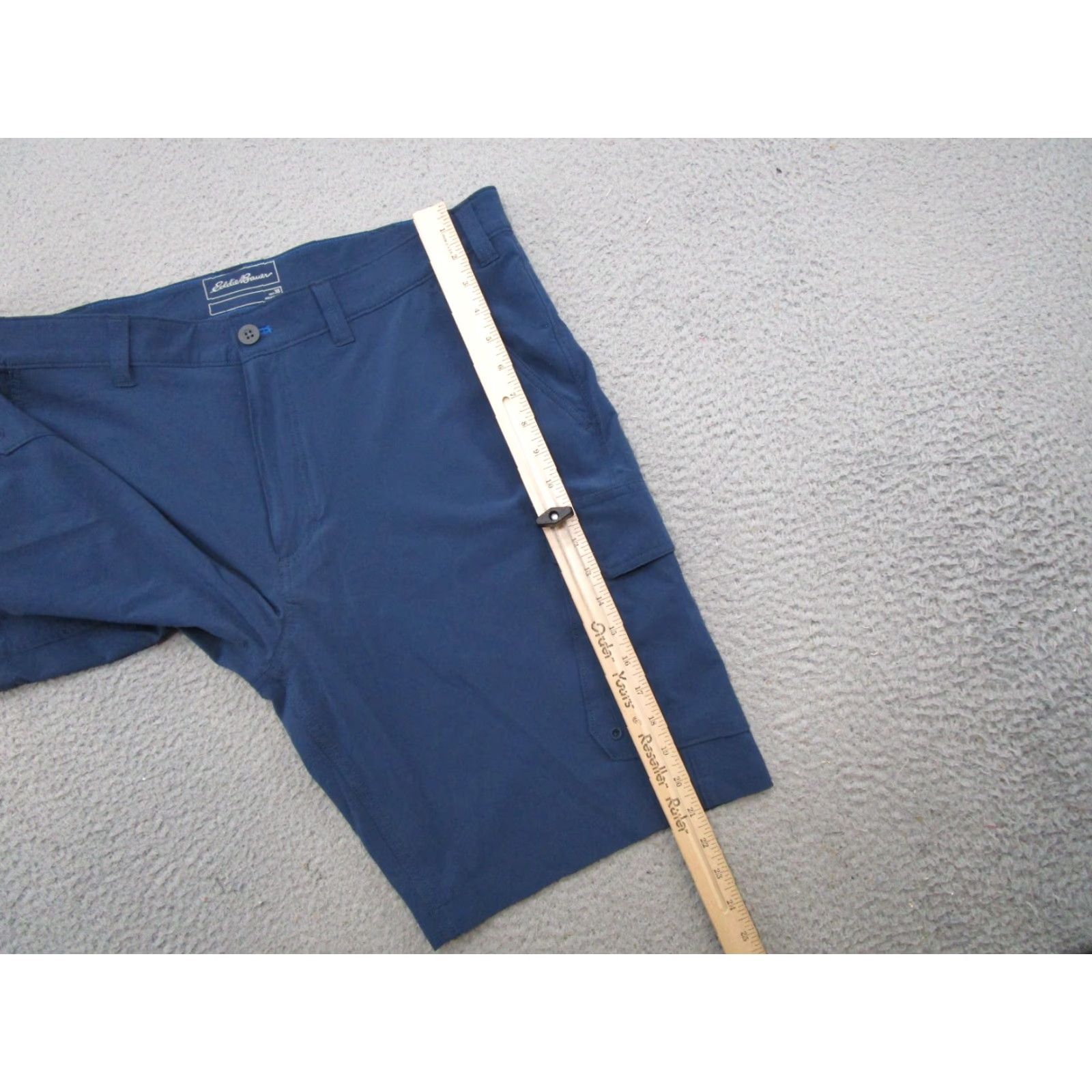 Eddie Bauer Eddie Bauer Cargo Shorts Mens Size 38 Blue Stretch Outdoors Front Flat Pocket Canvas Regular Inseam 6 in Summer Spring Fall Vintage: No Size US 38 / EU 54 - 7 Thumbnail
