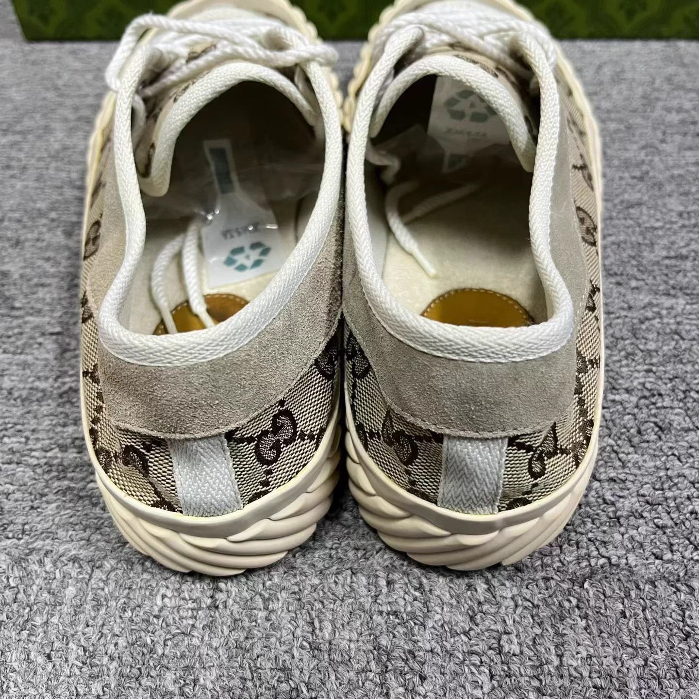 Gucci Gucci Brown & White Low-Top Sneaker US 7 Size US 7 / EU 40 - 4 Thumbnail