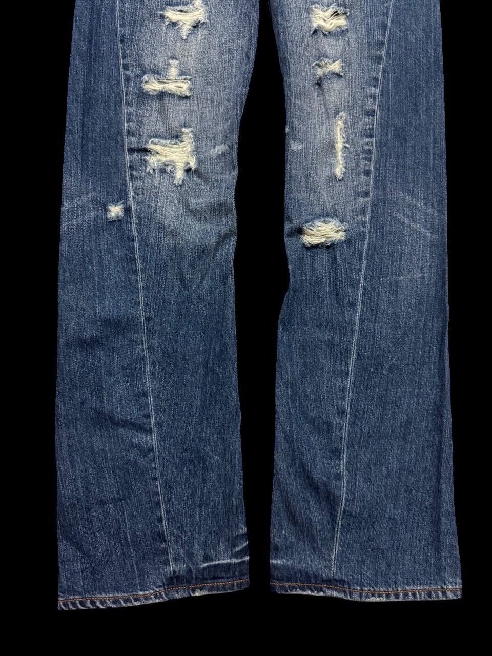Japanese Brand TWIST LEG Vintage Uj Jean Sick Distressed Ripped Mudwash Size US 32 / EU 48 - 10 Thumbnail