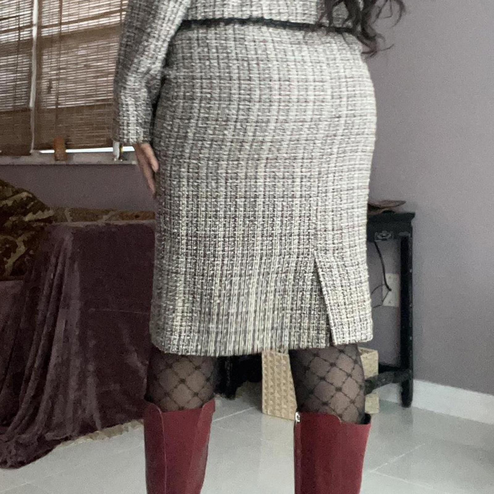 Other Grey and black tweed twopiece skirt suit #tweed made in USA Size M / US 6-8 / IT 42-44 - 4 Thumbnail