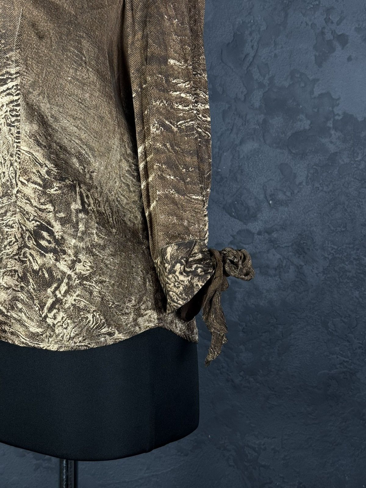 Roberto Cavalli VTG Roberto Cavalli Silk Snakeskin Print Long Sleeve Button Size S / US 4 / IT 40 - 9 Thumbnail