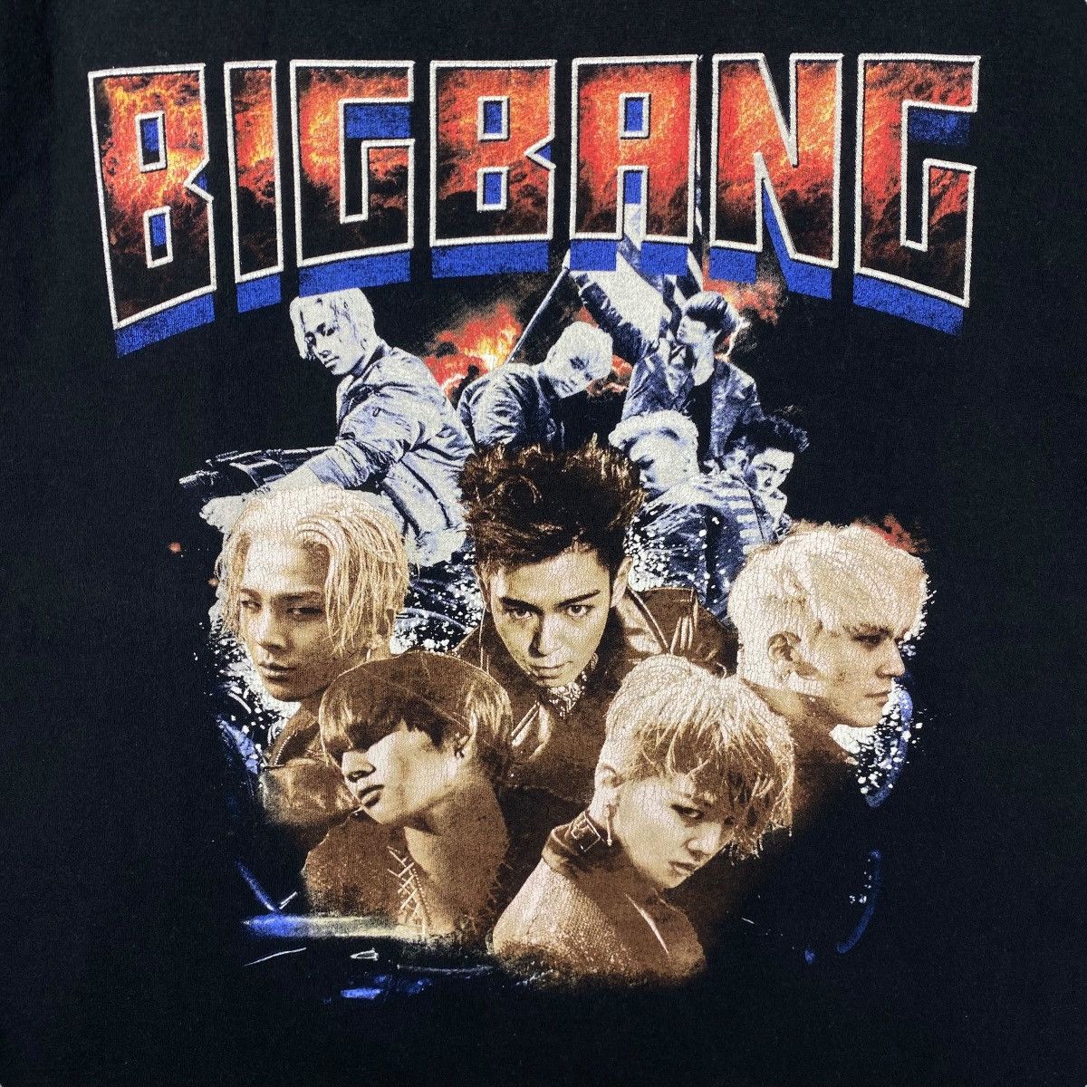 Rap Tees Korean Idols Group BIGBANG Graphic Faded Tee Shirt Size US XL / EU 56 / 4 - 2 Thumbnail