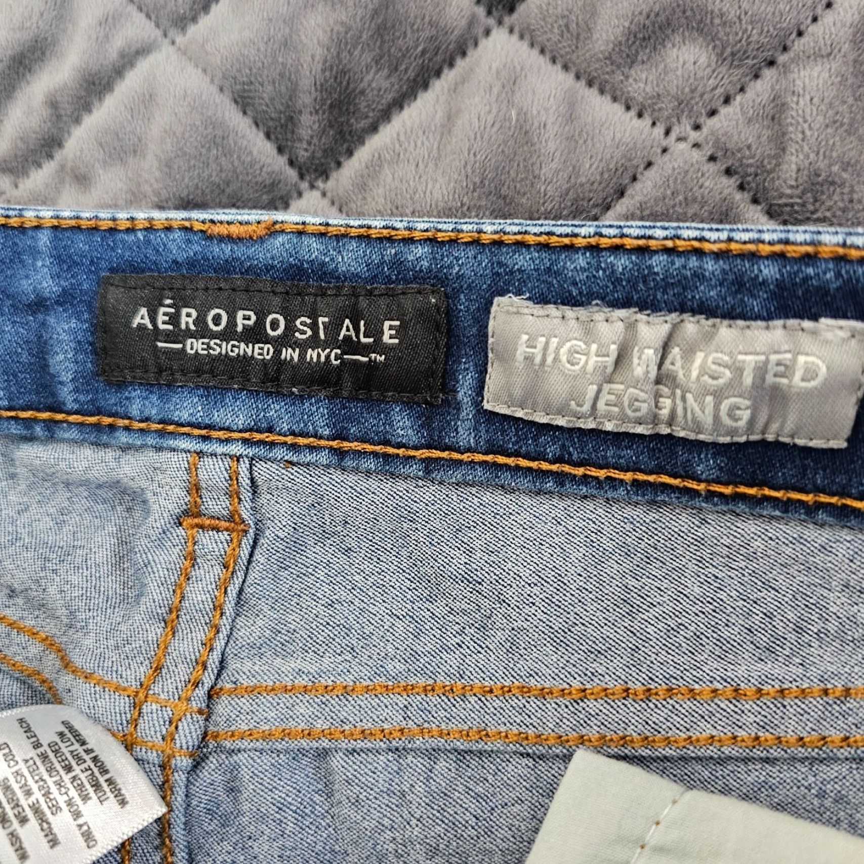 Vintage Aéropostale Women's High Waisted Jegging Size 0 Blue Stretch Regular Wash Size 25" / US 0 / IT 36 - 3 Thumbnail