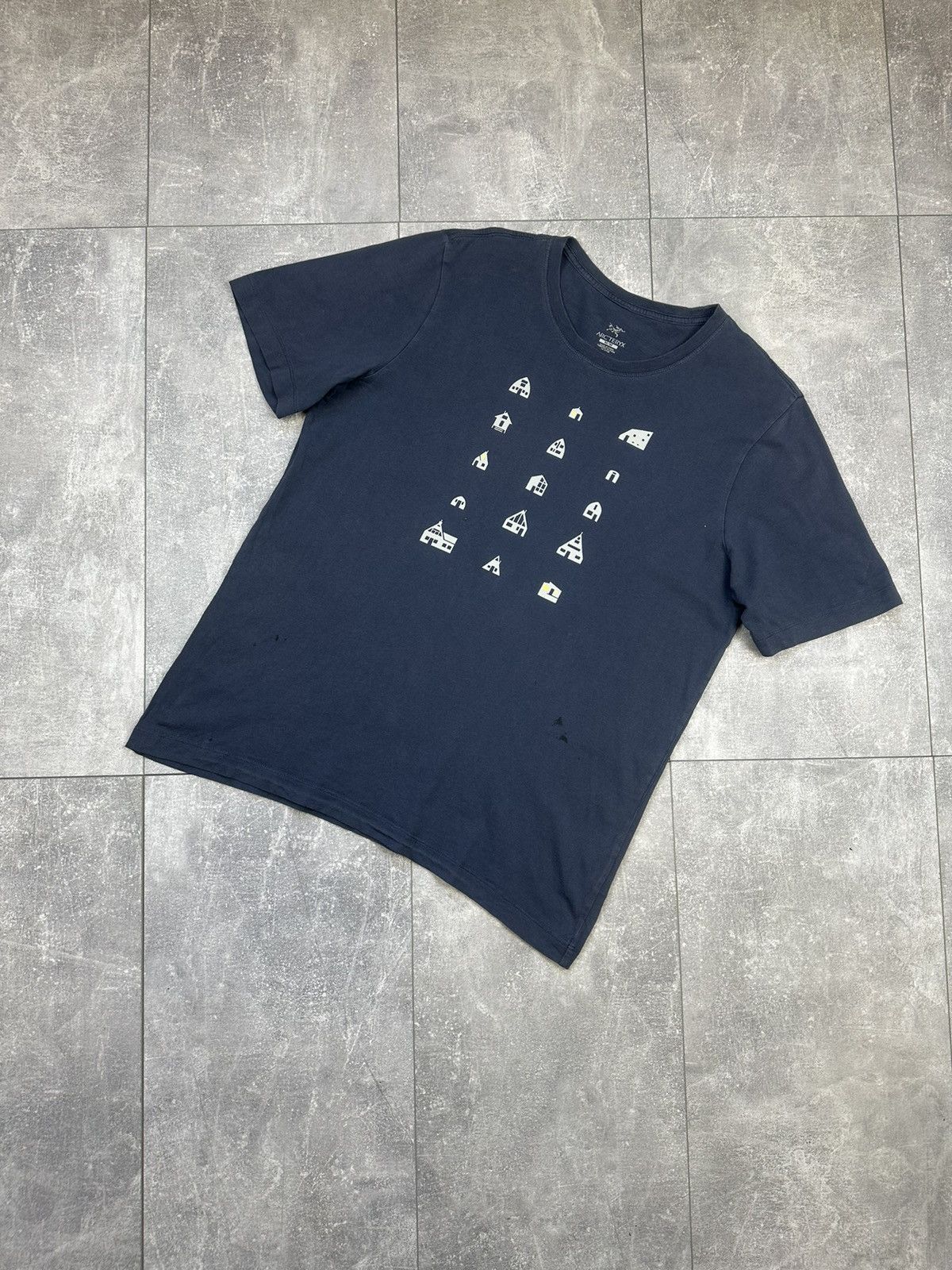Other Arcteryx Vintage Overprint Logo Outdoor Tee Size US M / EU 48-50 / 2 - 1 Thumbnail