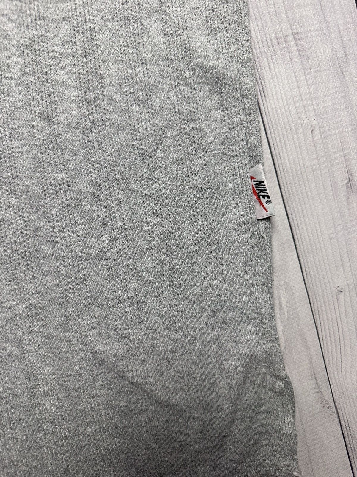 Nike × Vintage Vintage Nike tee logo size XL Size US XL / EU 56 / 4 - 5 Thumbnail