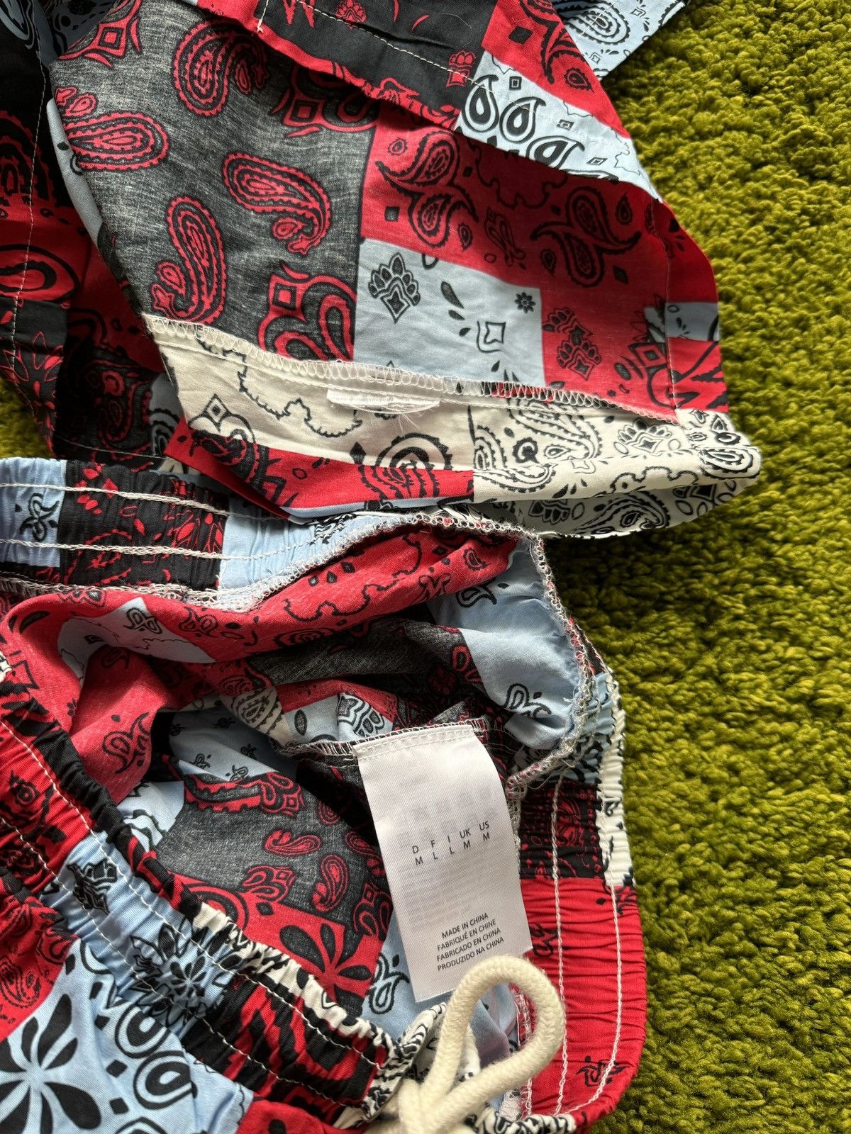 Karl Kani × Vintage Karl Kani bandana pattern camp collar shirt + shorts suit Size US S / EU 44-46 / 1 - 9 Thumbnail