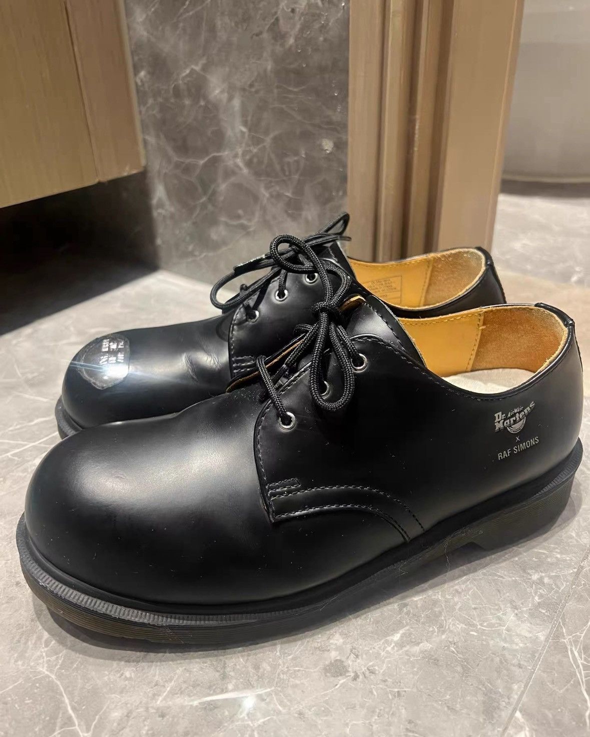 Dr. Martens × Raf Simons Dr. Martens x Raf Simons collaboration single derby shoes Size US 9 / EU 42 - 4 Thumbnail