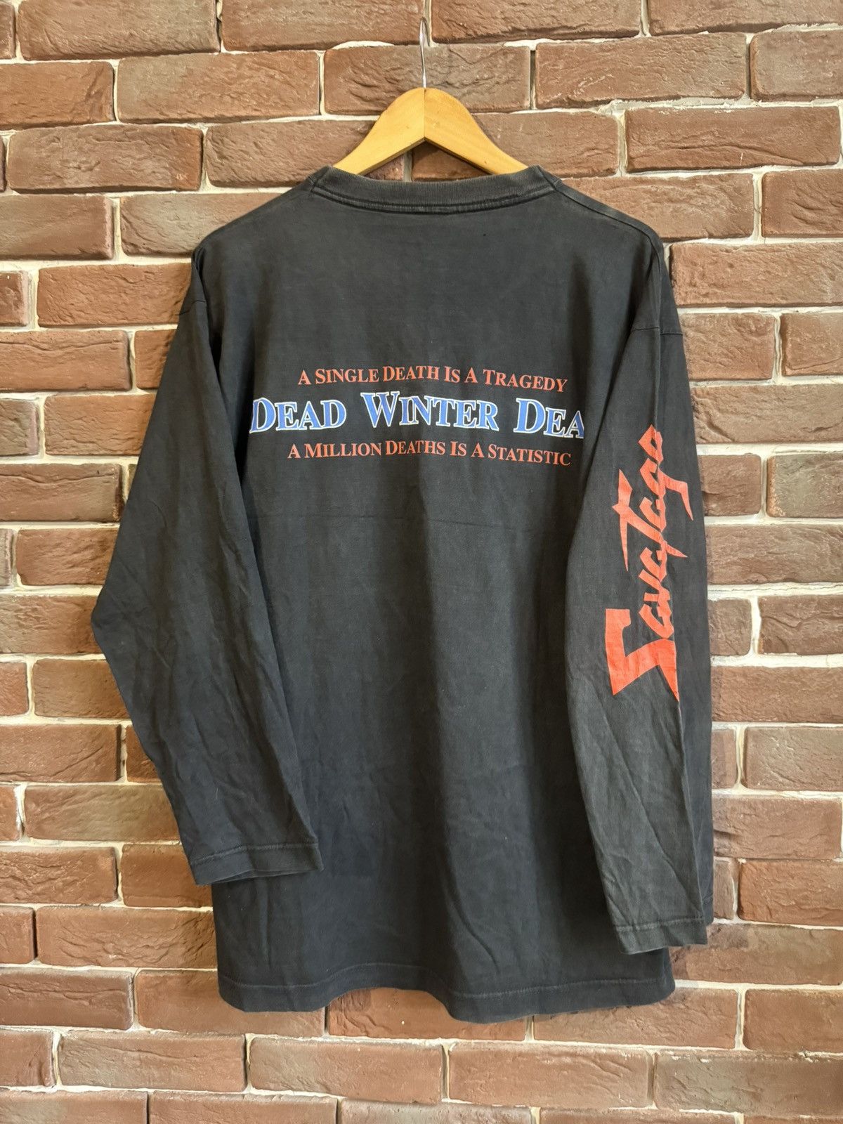 Band Tees Rare 1995 Savatage Dead Winter Vintage Band Tee Metal 90s Size US XL / EU 56 / 4 - 2 Thumbnail