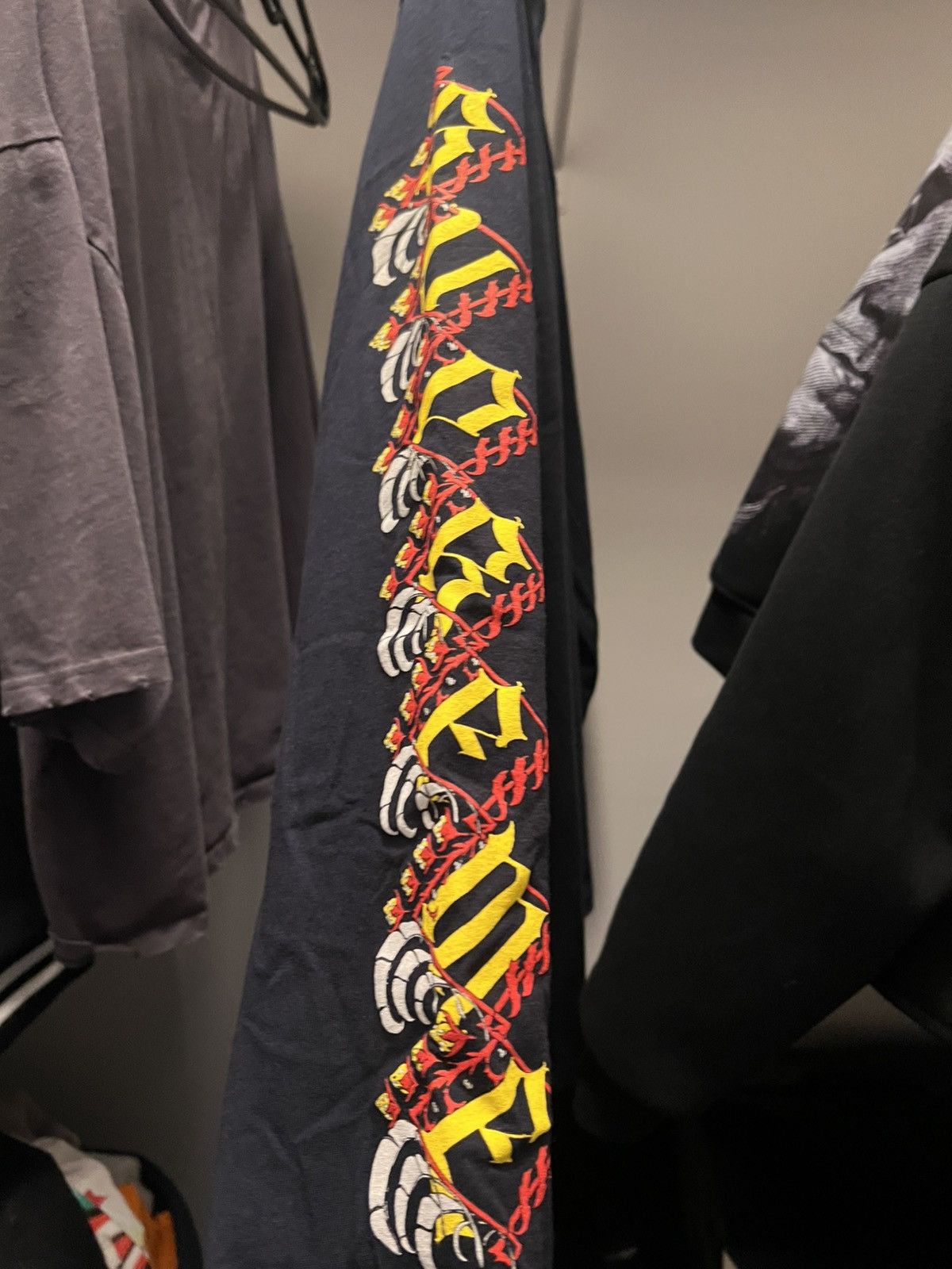 Supreme Strawberries L/S Tee Size US M / EU 48-50 / 2 - 5 Thumbnail
