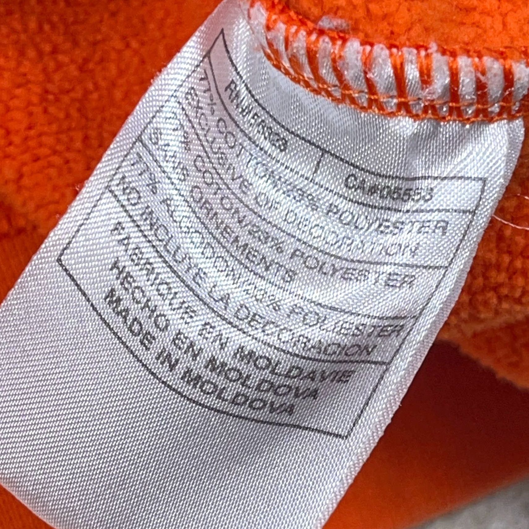 Nike VINTAGE Nike Sweatshirt Men XL Orange Crewneck Pullover 2000s Y2K Sportswear Classic Logo Size US XL / EU 56 / 4 - 6 Thumbnail