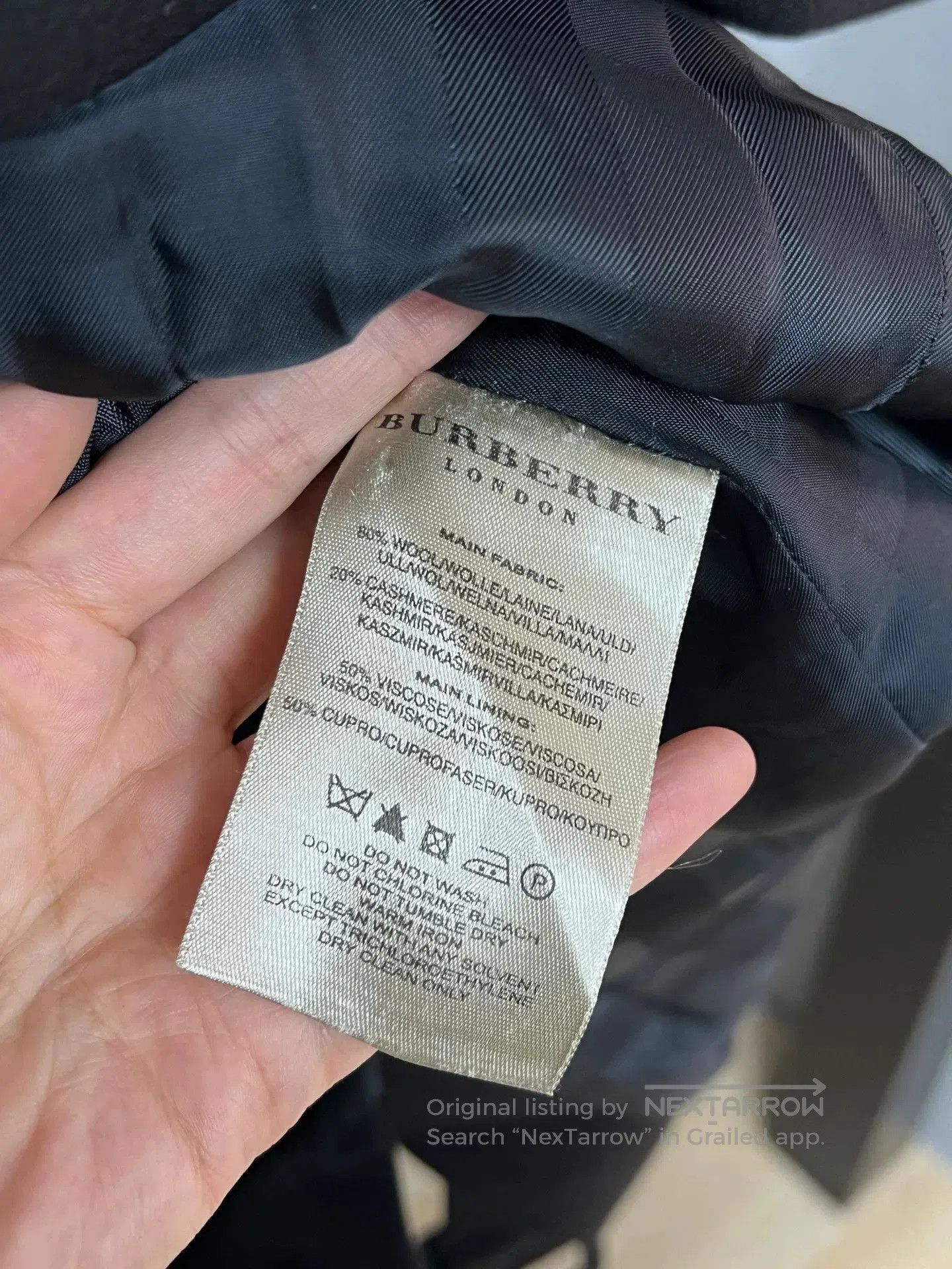 Burberry burberry wool coat in excellent condition. Size S / US 4 / IT 40 - 4 Thumbnail