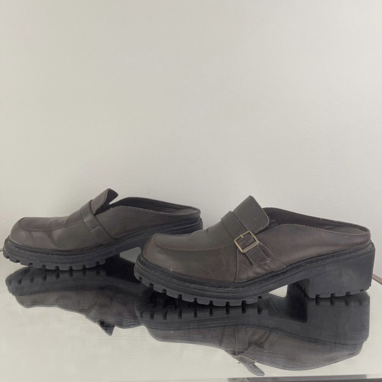 UNIONBAY UNIONBAY Vintage 90s Y2K Brown Faux Leather Slip On Loafers Size US 7.5 / IT 37.5 - 8 Thumbnail