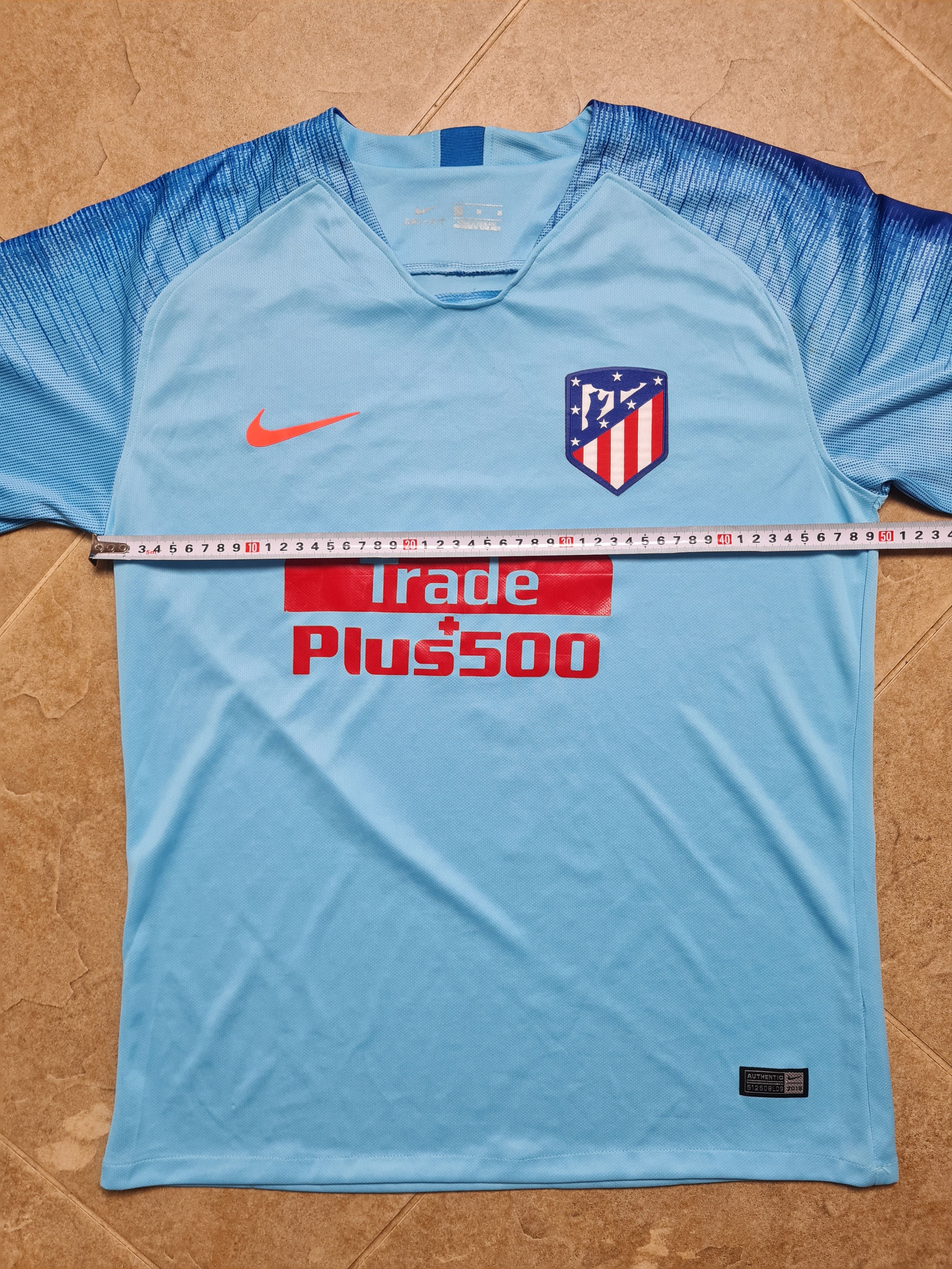 Nike Nike Atletico Madrid 2018-19 Away Shirt Griezmann #7 LFP Size US M / EU 48-50 / 2 - 15 Thumbnail