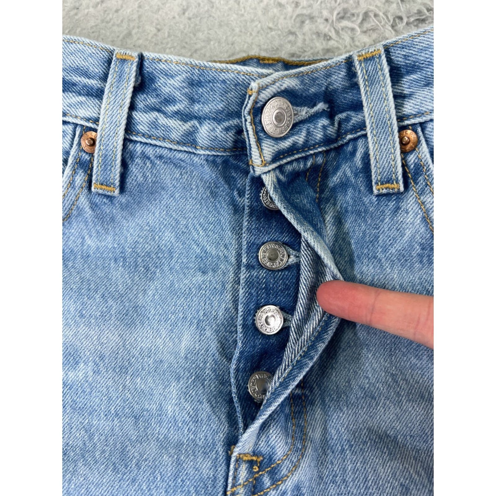 Levi's Levi's 501 XX Jeans Men Slim Denim Blue 27x24 Jeans Button Fly 501 XX Vintage? No Size US 27 - 5 Thumbnail