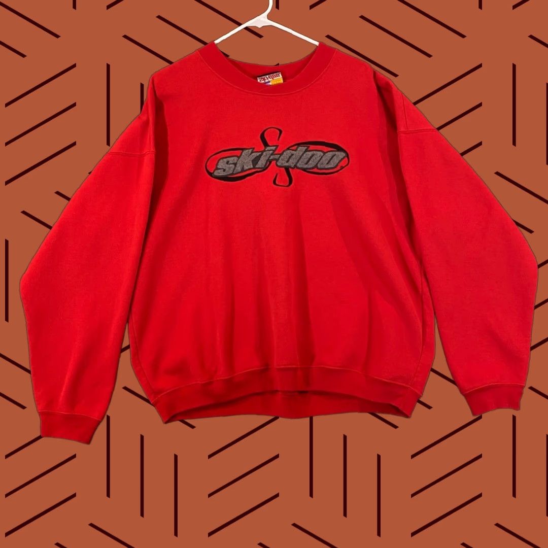 Vintage VINTAGE Ski-Doo Crewneck Jacket Mens Large Red Cotton Pullover Raised Graphic Gray Sno Gear Casual Winter Men Mens Size US L / EU 52-54 / 3 - 1 Thumbnail