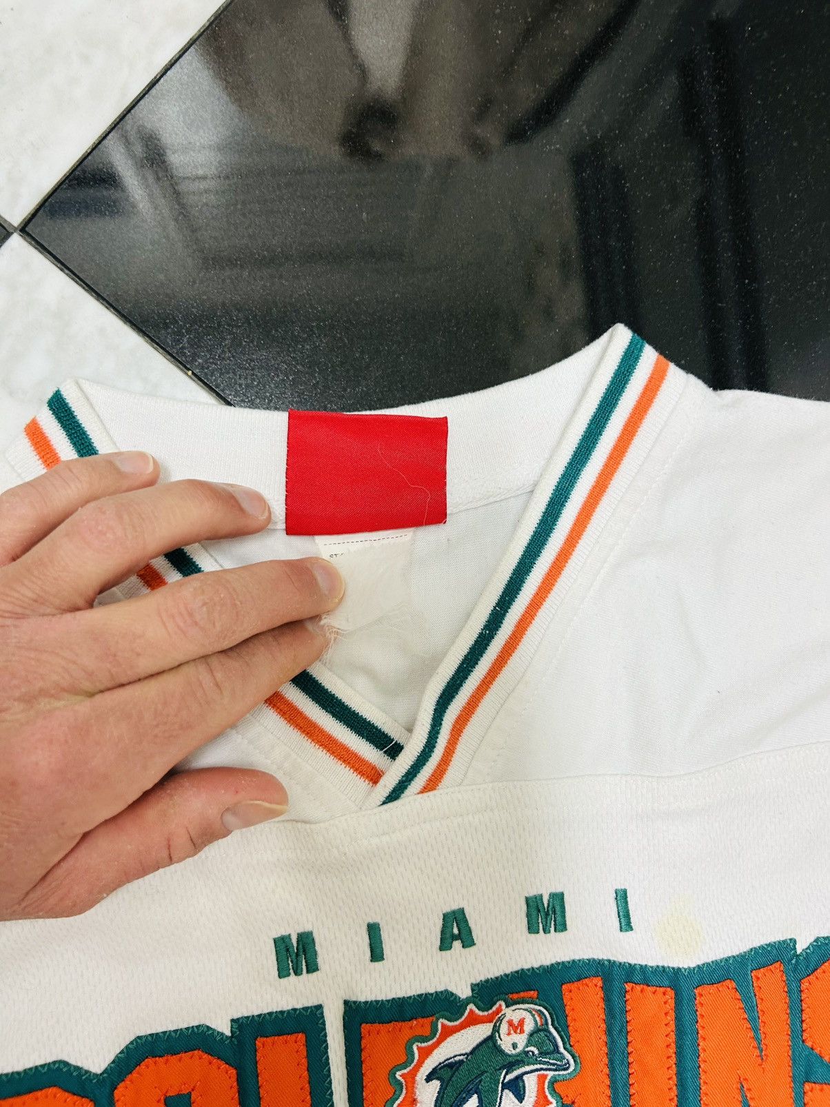 NFL Miami Dolphins Size US XL / EU 56 / 4 - 4 Thumbnail