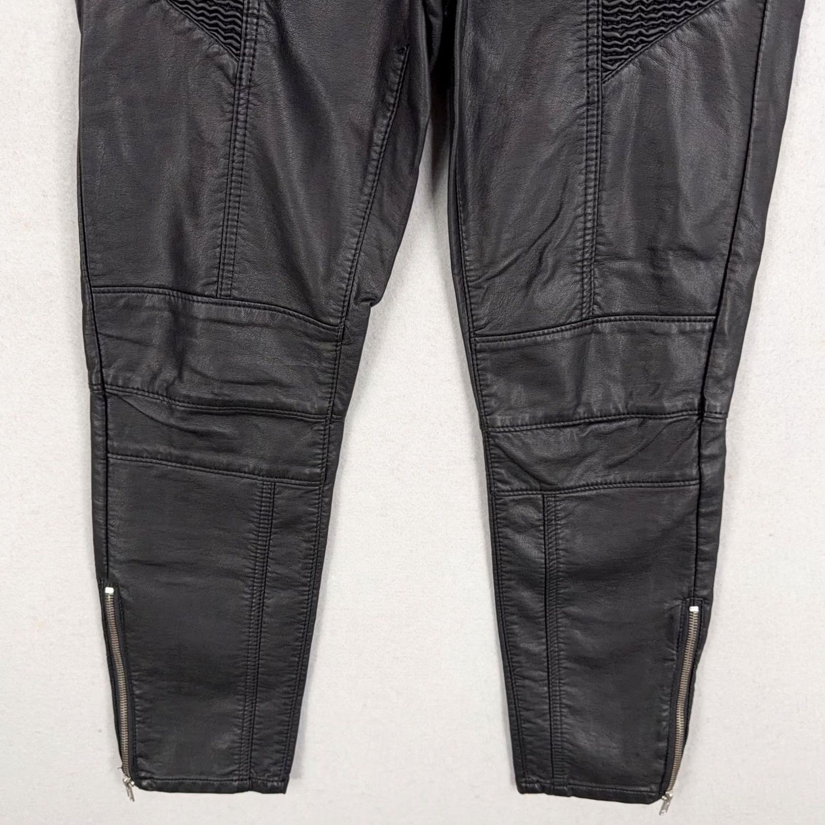 Free People Free People Pants Womens 4 Black Faux Leather Moto Biker Skinny Zip Hem Stretch Size 27" / US 4 / IT 40 - 3 Thumbnail