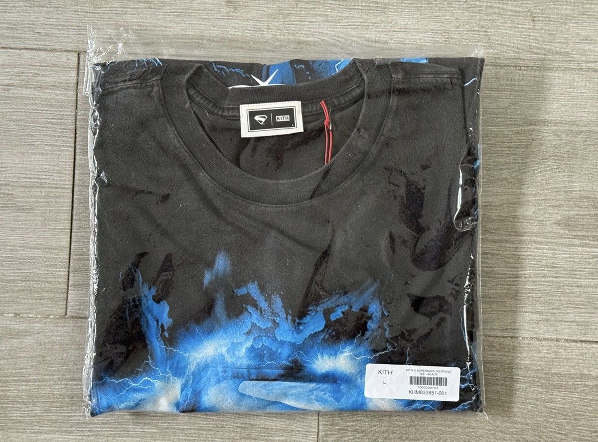 Kith KITH Superman 2025 Movie Lightning Black Vintage Tee Large Size US L / EU 52-54 / 3 - 10 Thumbnail