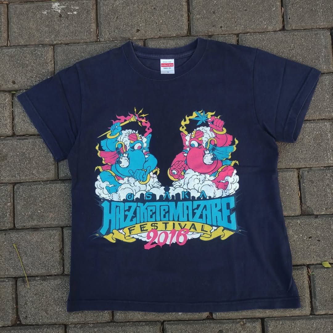 Band Tees Hey-Smith Festival 2016 Tee Size US S / EU 44-46 / 1 - 2 Thumbnail