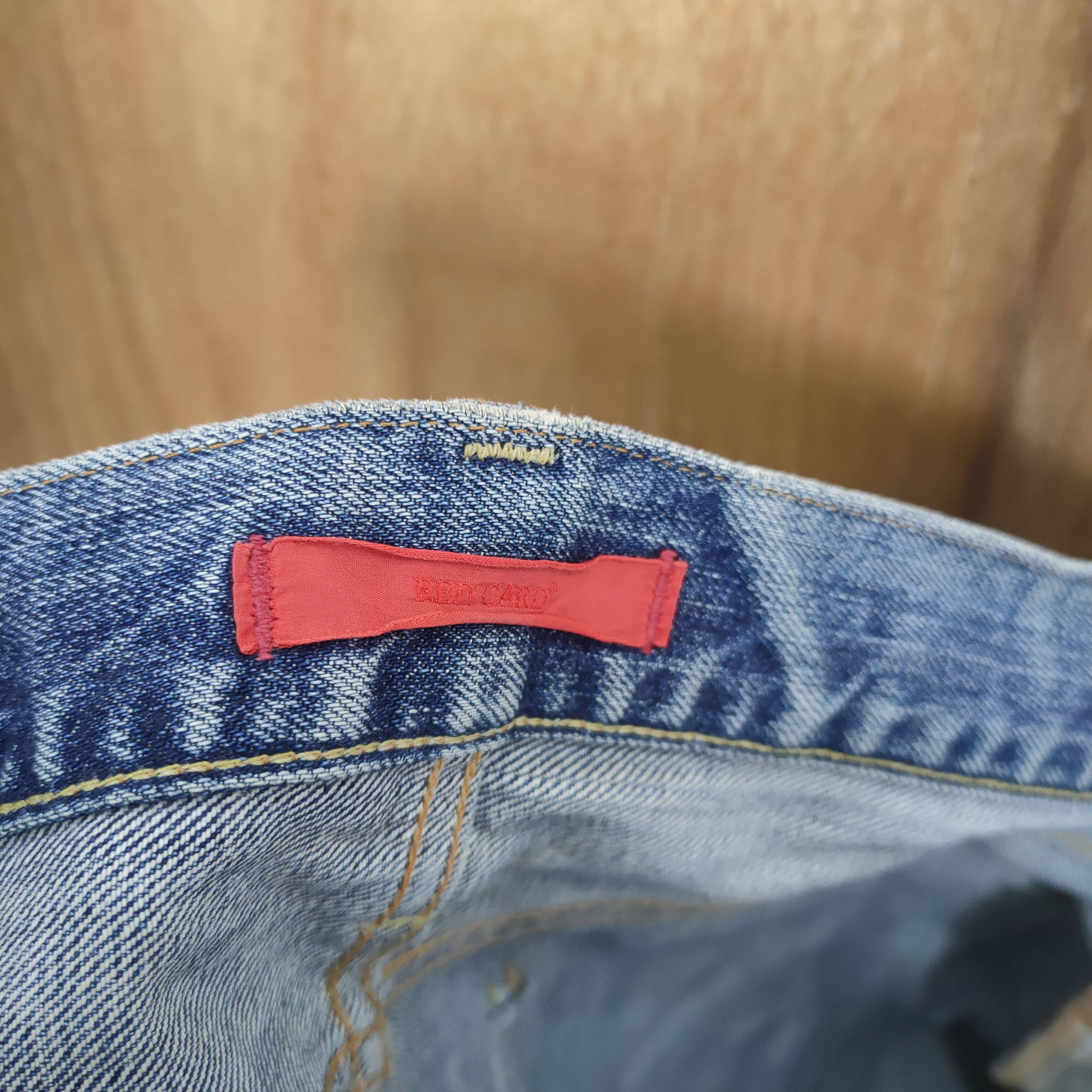 Jean VINTAGE REDCARD BUTTON FLY DISTRESSED JEAN DENIM PANTS Size US 31 - 12 Thumbnail