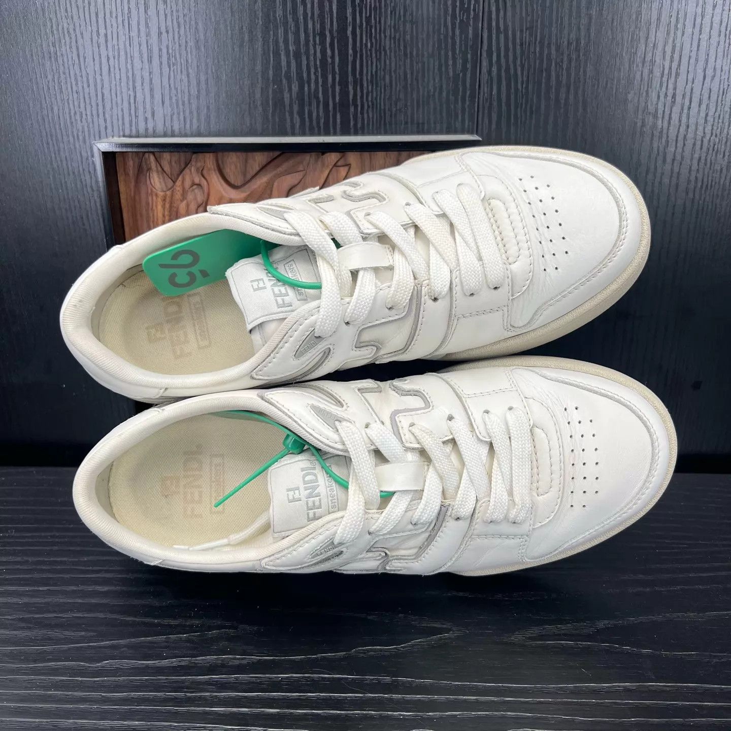 Fendi Fendi Match Off-White US7.5/EU41.5 Near New with box Size US 8.5 / EU 41-42 - 3 Thumbnail
